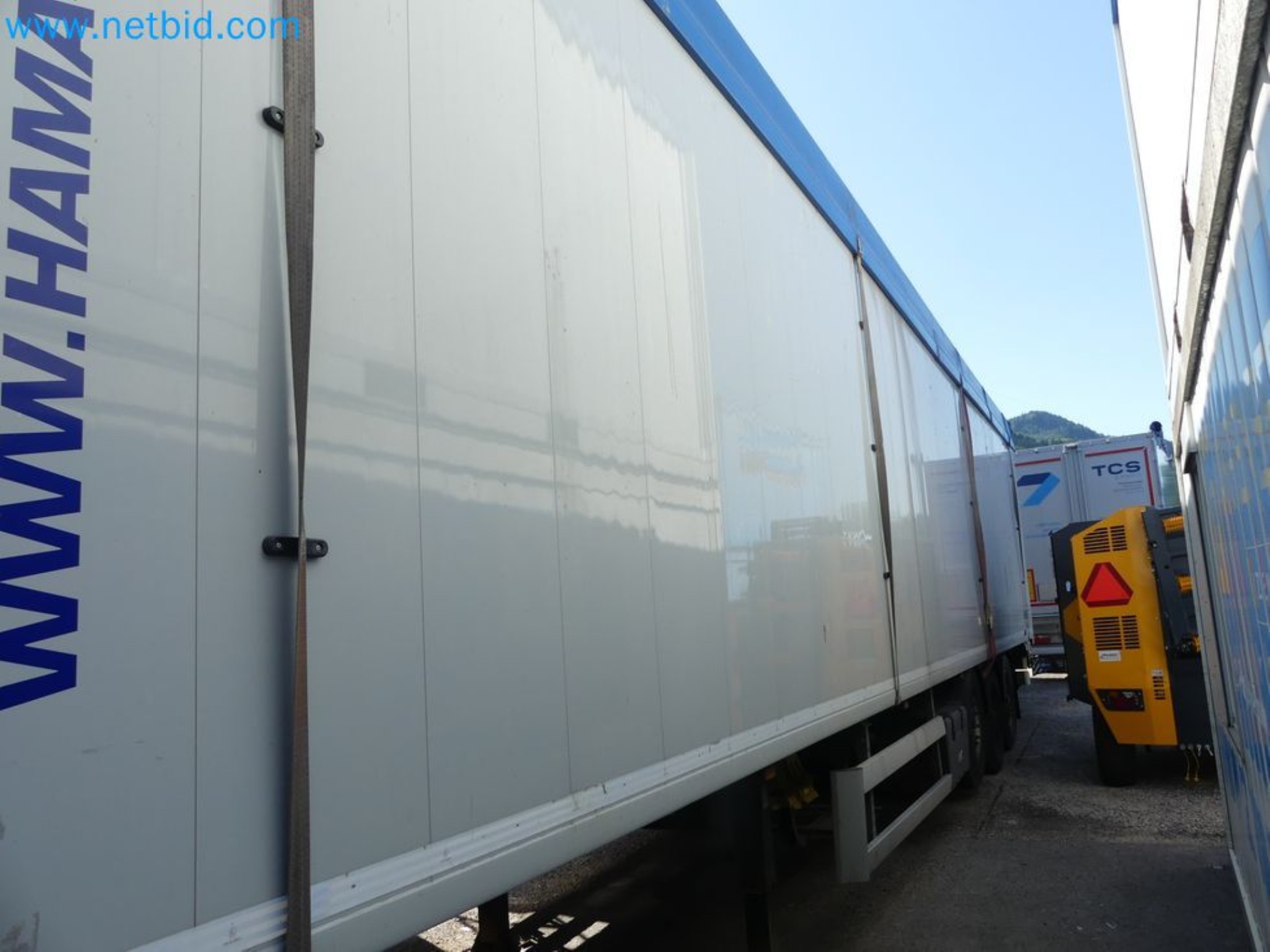 Voluntary closure of business relocation <BR>
Wilhelmshavener Bekleidungswerke GmbH <BR> Clothing Manufacture-5