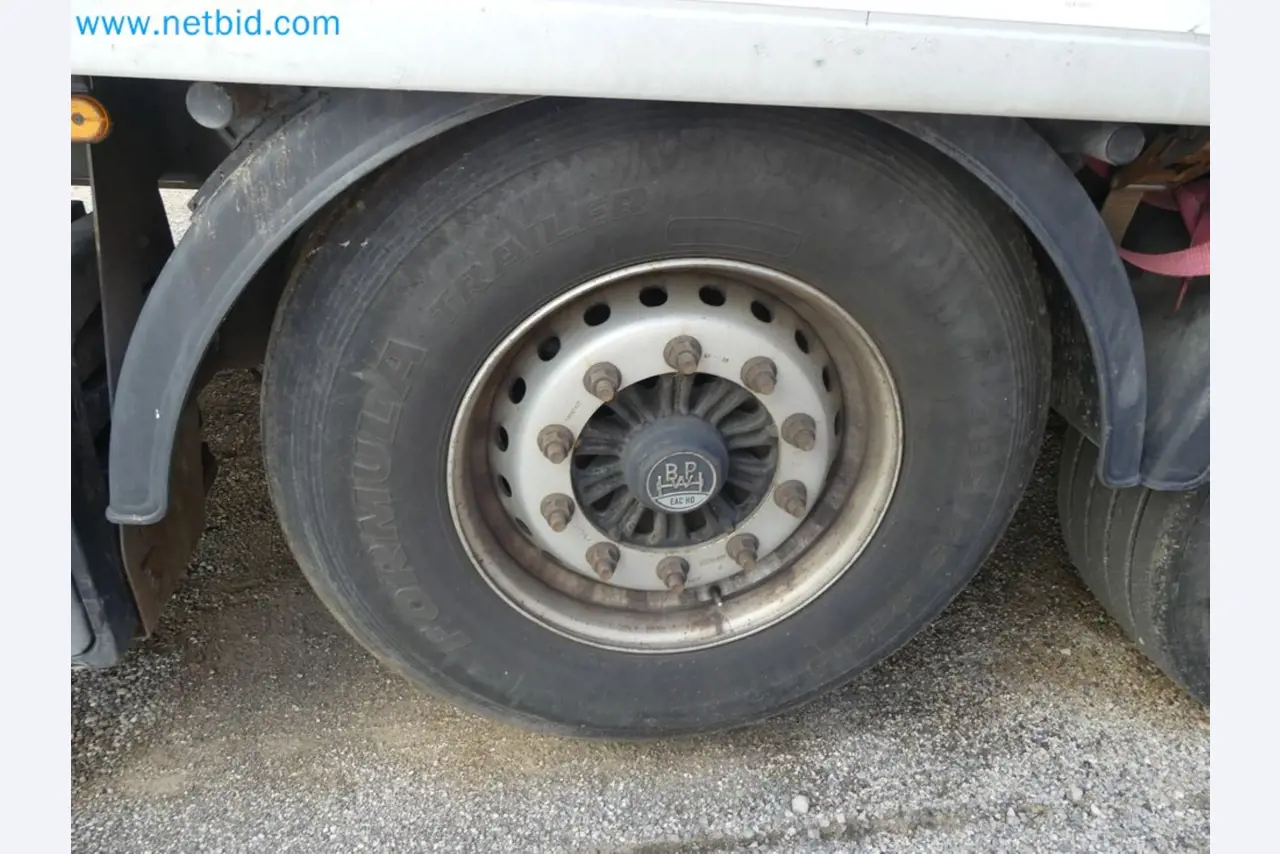 Voluntary closure of business relocation <BR>
Wilhelmshavener Bekleidungswerke GmbH <BR> Clothing Manufacture-8