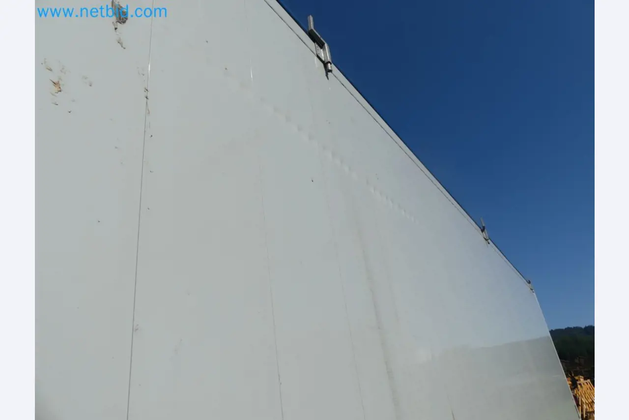 Voluntary closure of business relocation <BR>
Wilhelmshavener Bekleidungswerke GmbH <BR> Clothing Manufacture-15