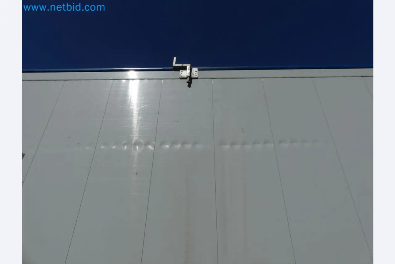 Voluntary closure of business relocation <BR>
Wilhelmshavener Bekleidungswerke GmbH <BR> Clothing Manufacture-16