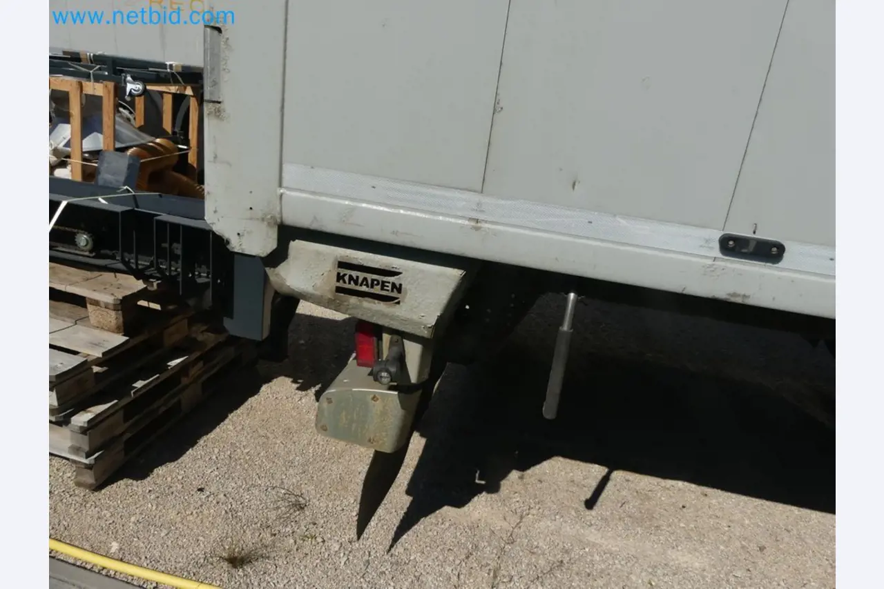 Voluntary closure of business relocation <BR>
Wilhelmshavener Bekleidungswerke GmbH <BR> Clothing Manufacture-17