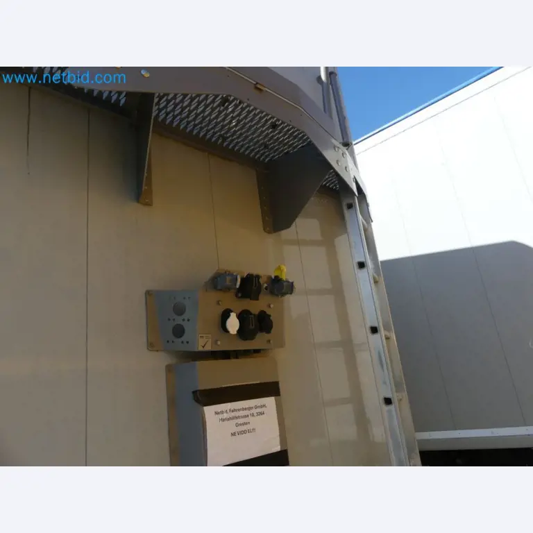 Voluntary closure of business relocation <BR>
Wilhelmshavener Bekleidungswerke GmbH <BR> Clothing Manufacture-7