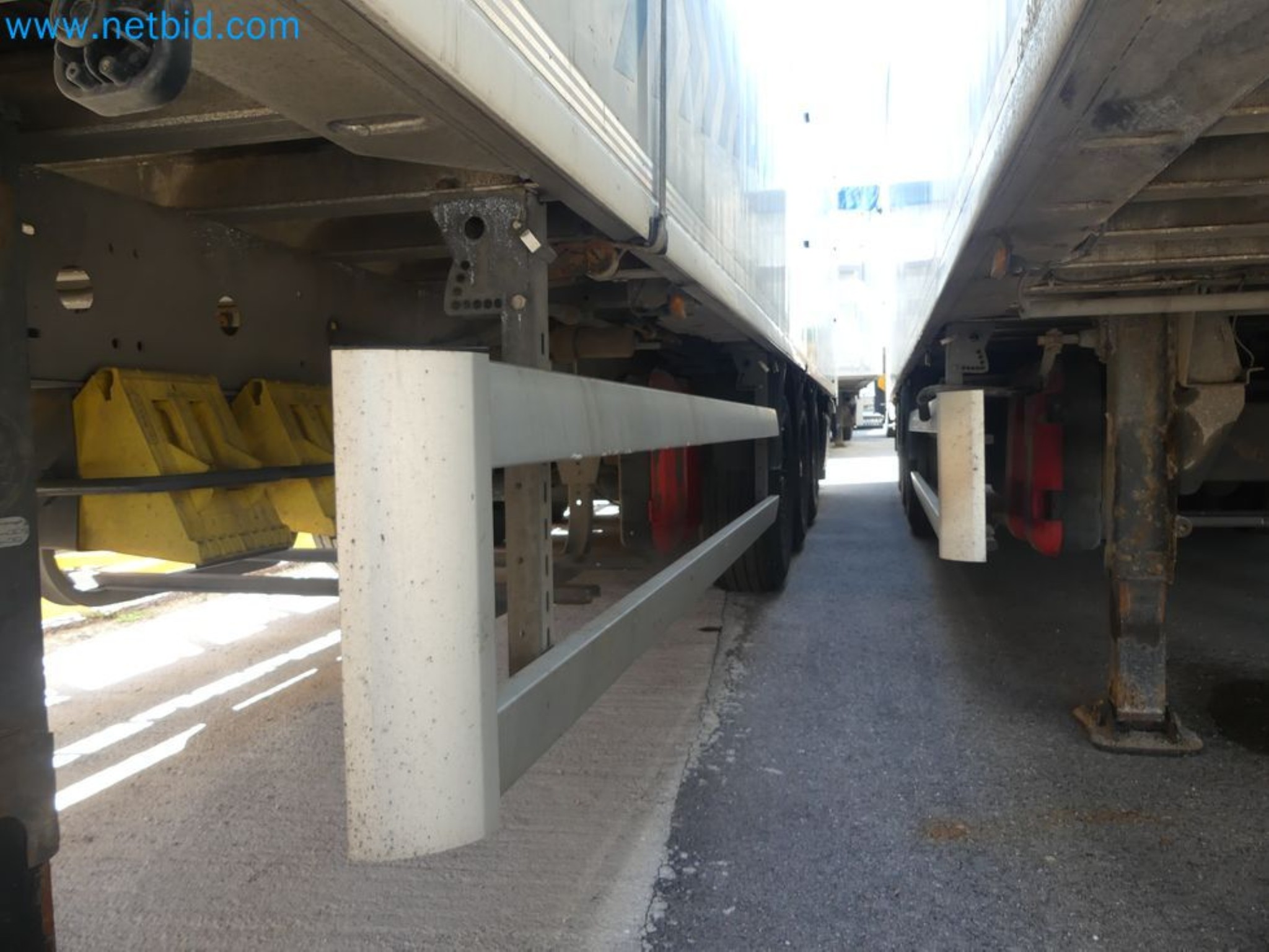 Voluntary closure of business relocation <BR>
Wilhelmshavener Bekleidungswerke GmbH <BR> Clothing Manufacture-10