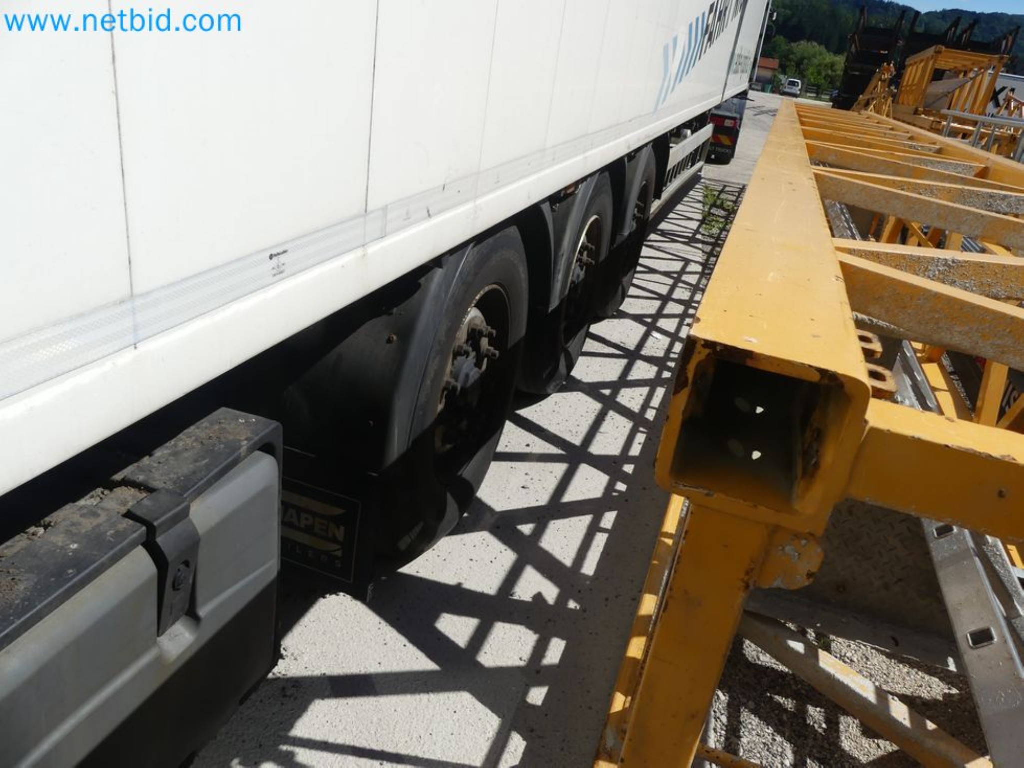 Voluntary closure of business relocation <BR>
Wilhelmshavener Bekleidungswerke GmbH <BR> Clothing Manufacture-19