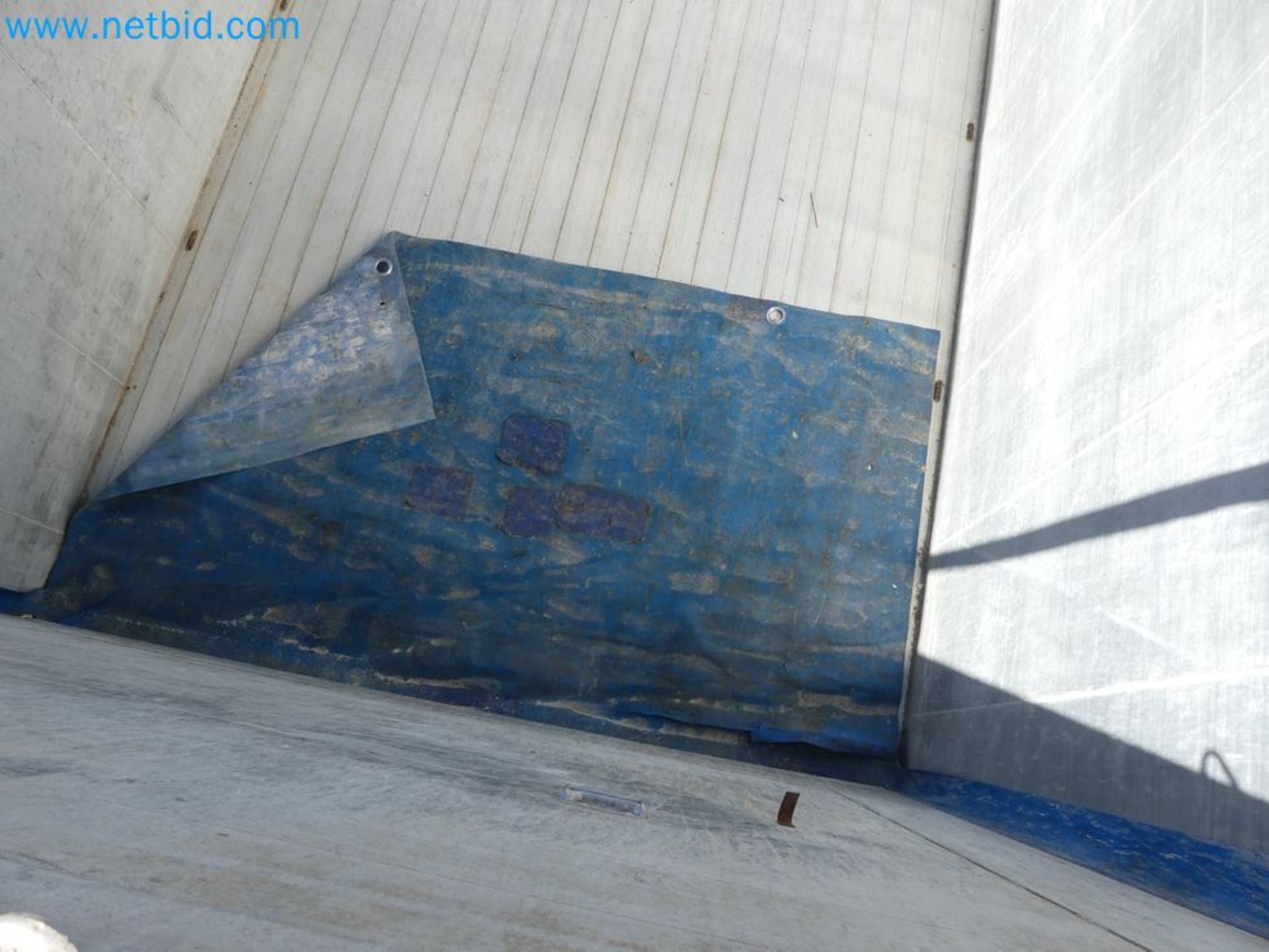 Voluntary closure of business relocation <BR>
Wilhelmshavener Bekleidungswerke GmbH <BR> Clothing Manufacture-22