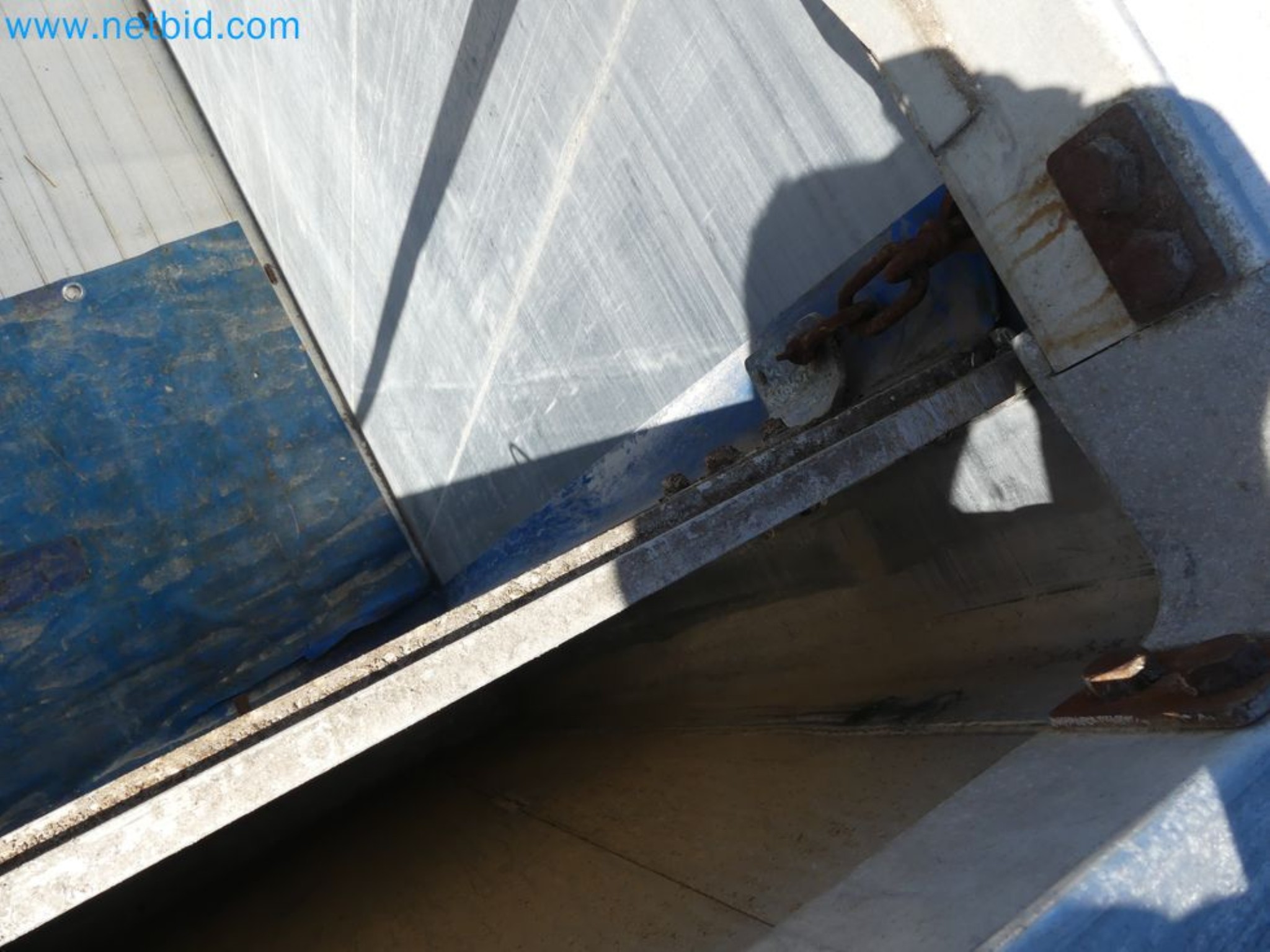 Voluntary closure of business relocation <BR>
Wilhelmshavener Bekleidungswerke GmbH <BR> Clothing Manufacture-24