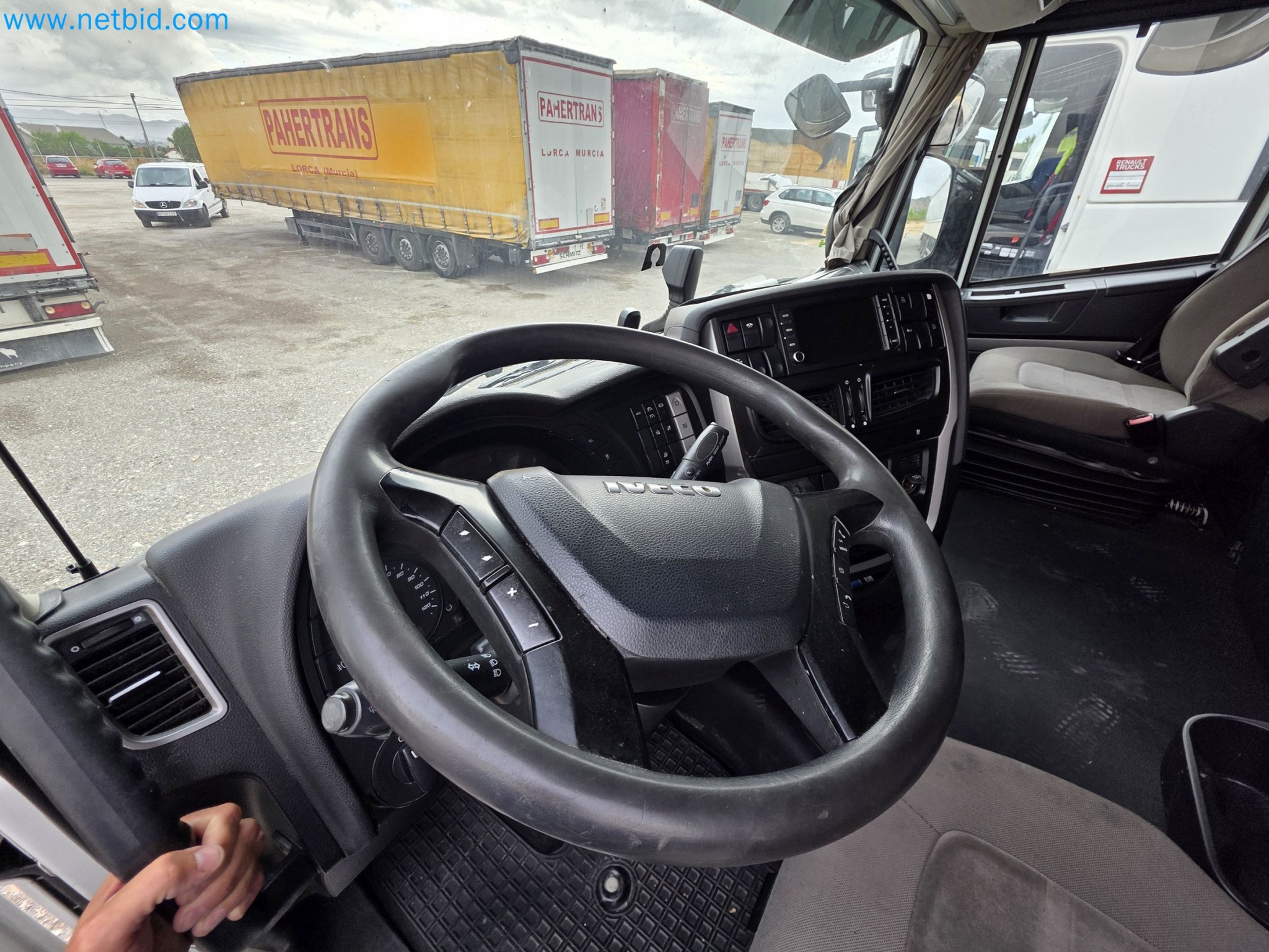 COSOLTRANS - Transport and Construction Machinery on Sale!-13