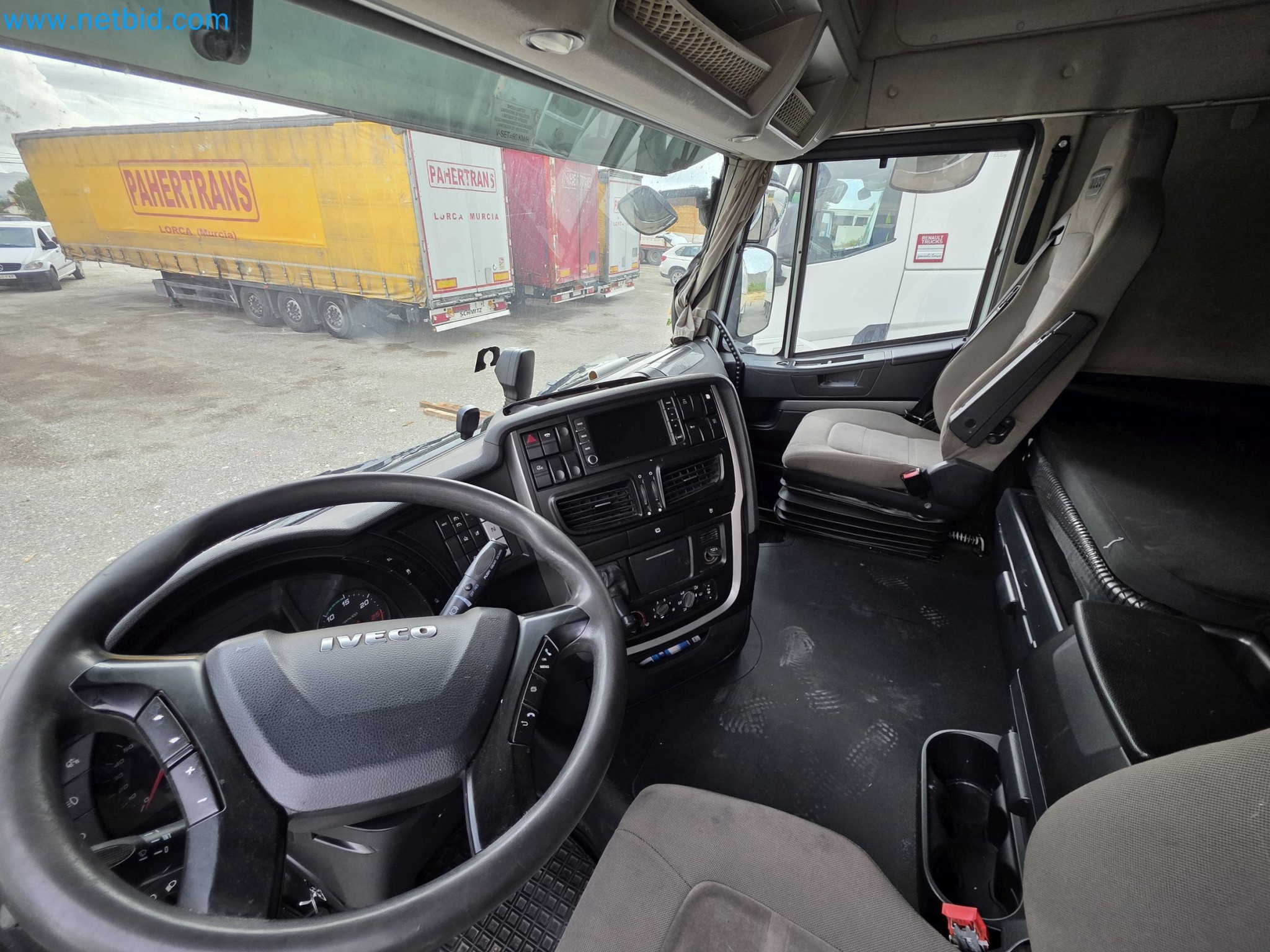 COSOLTRANS - Transport and Construction Machinery on Sale!-14