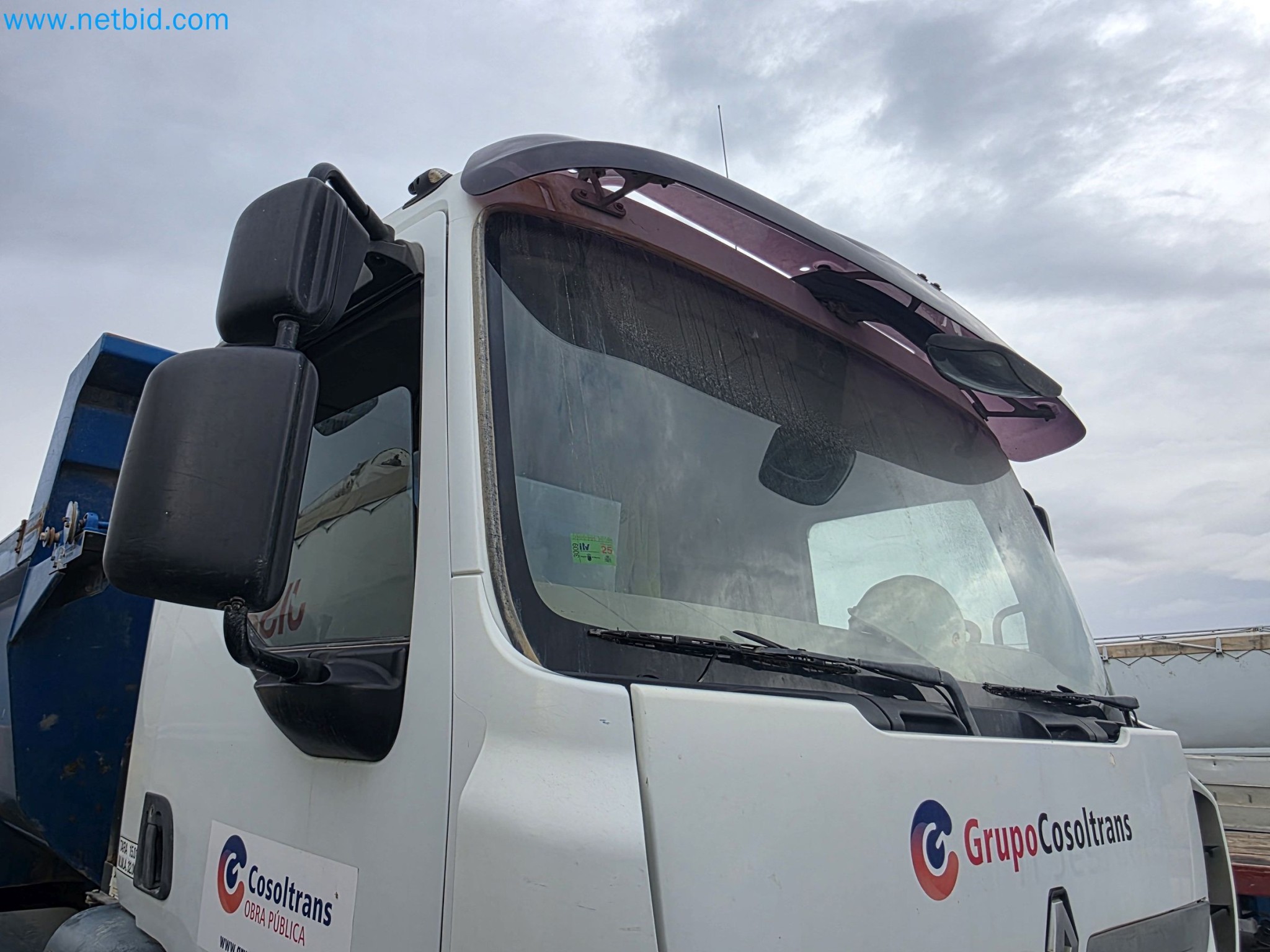 COSOLTRANS - Transport- und Baumaschinen zum Verkauf!-25