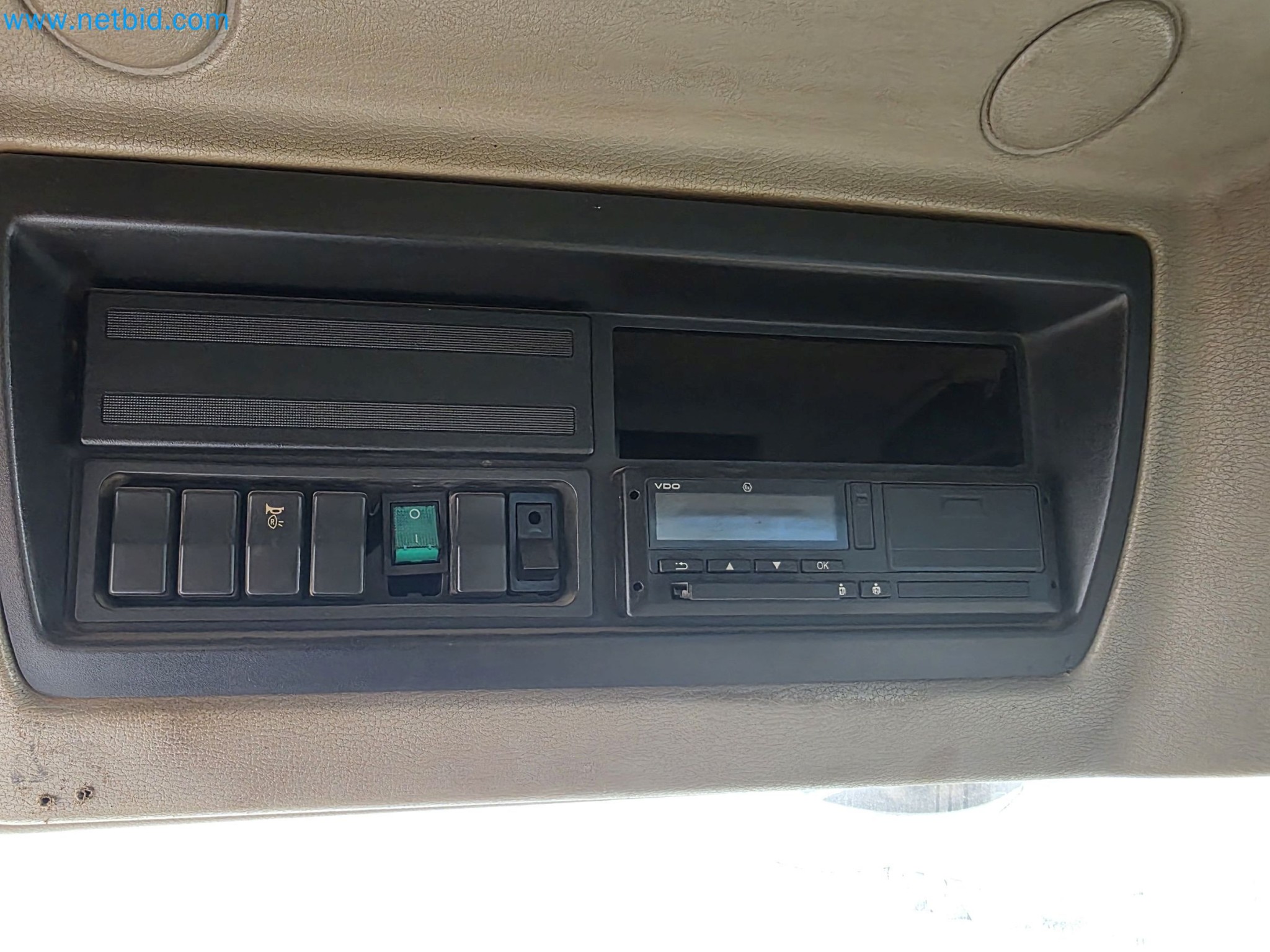 COSOLTRANS - Transport- und Baumaschinen zum Verkauf!-35