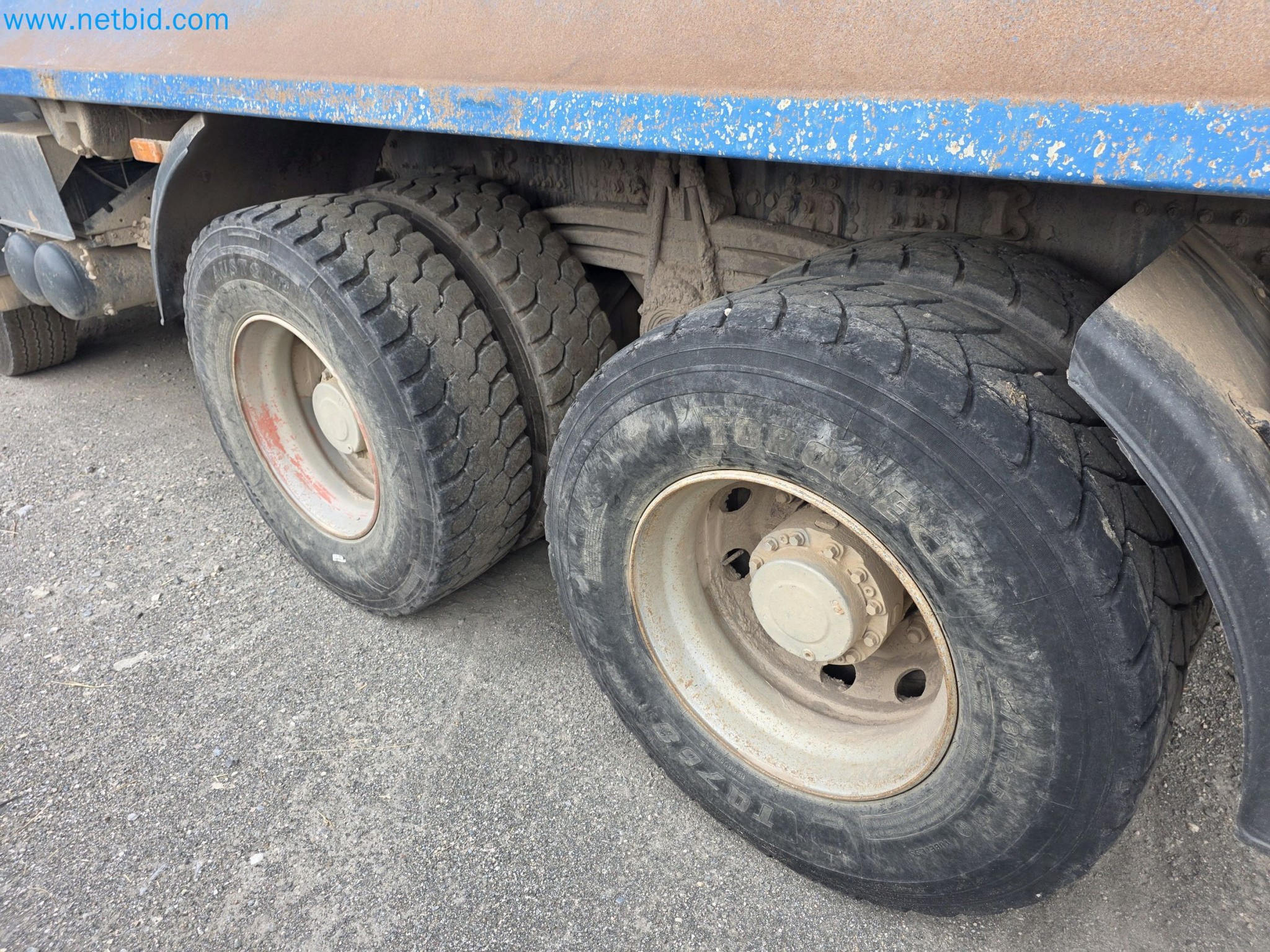 COSOLTRANS - Transport- und Baumaschinen zum Verkauf!-8