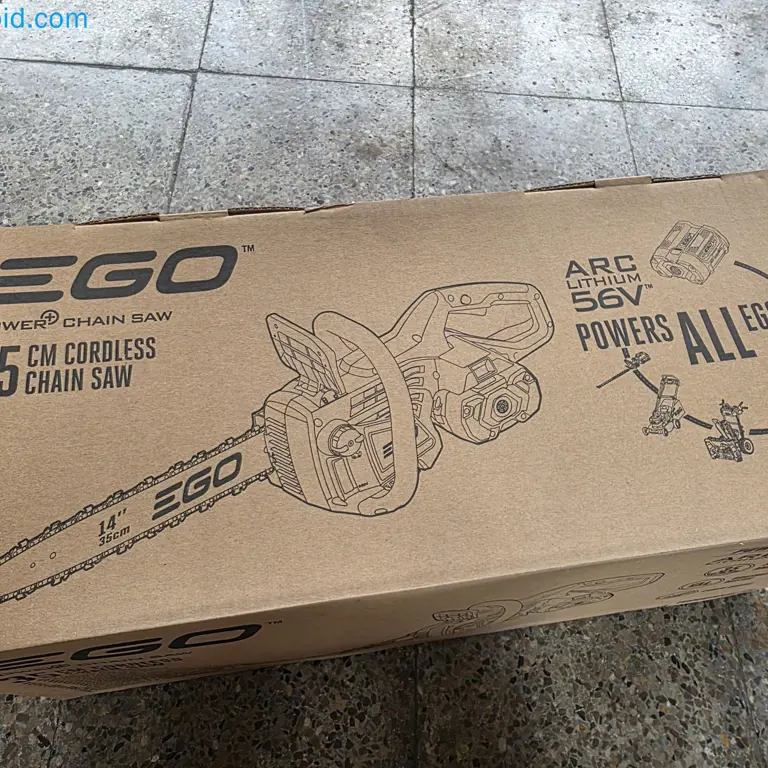 Motosierra inalámbrica EGO POWER CS1400E