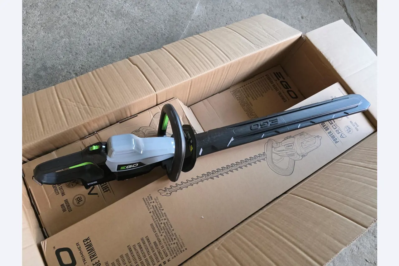 Vente aux enchères exceptionnelle d'outils électriques EGO inutilisés - sans prix de réserve-4