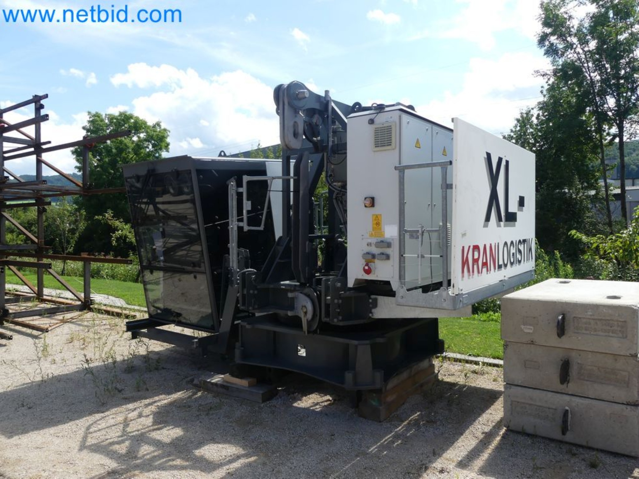 Zuraw wiezowy - Zuraw górnoobrotowy LIEBHERR-14