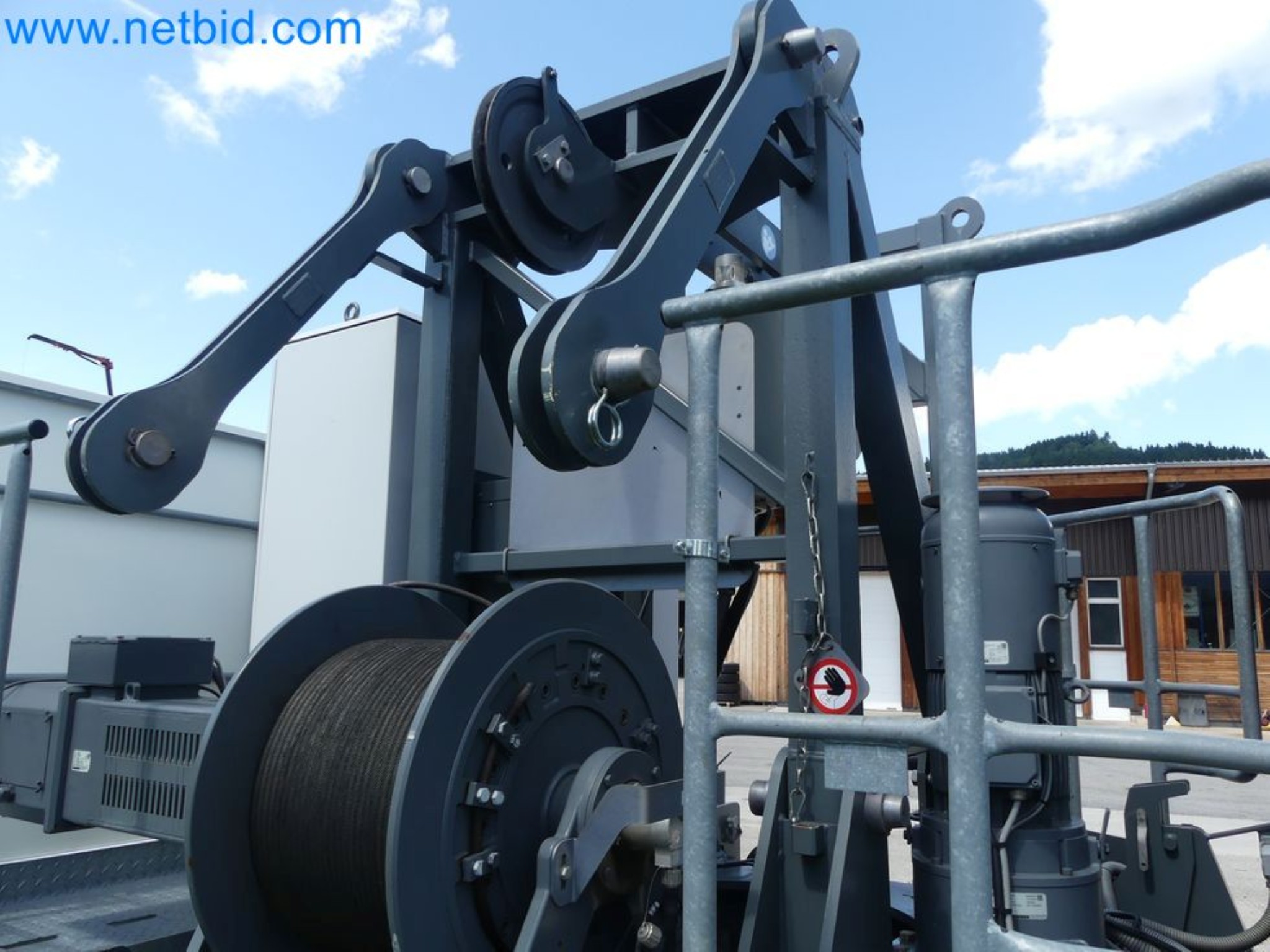 Zuraw wiezowy - Zuraw górnoobrotowy LIEBHERR-26