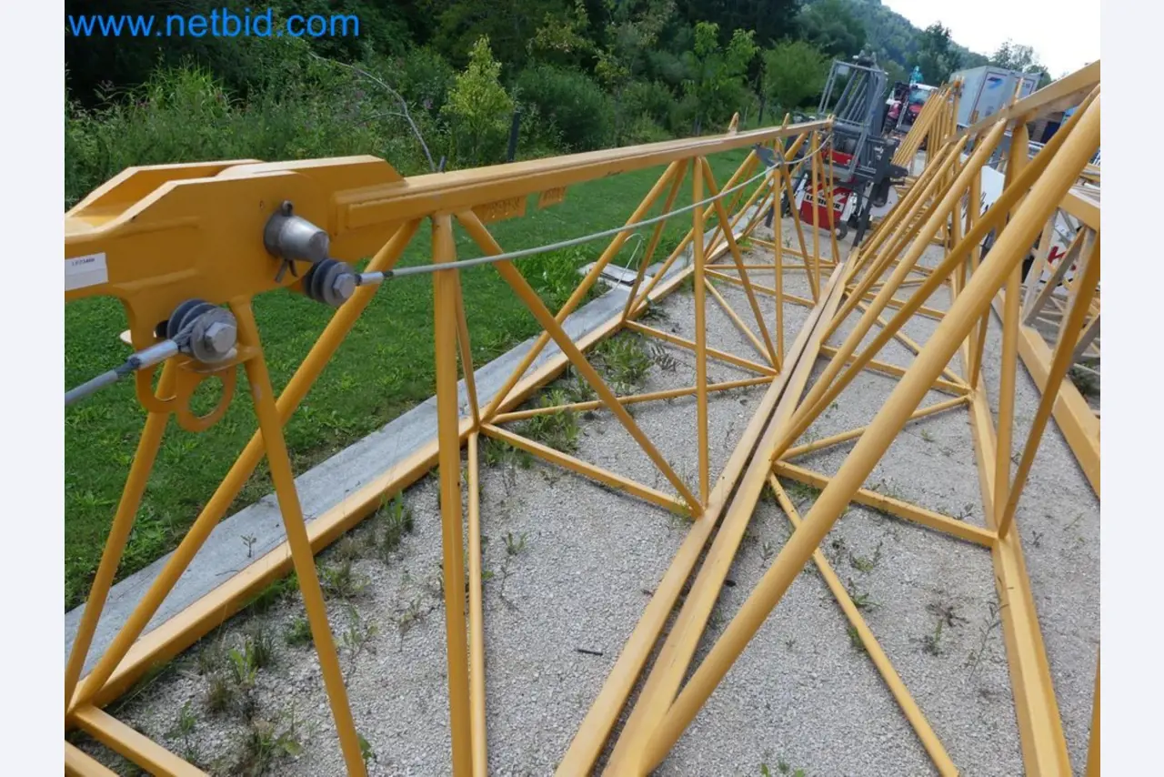 Zuraw wiezowy - Zuraw górnoobrotowy LIEBHERR-33