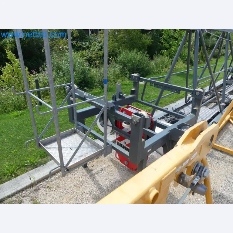 Zuraw wiezowy - Zuraw górnoobrotowy LIEBHERR-38