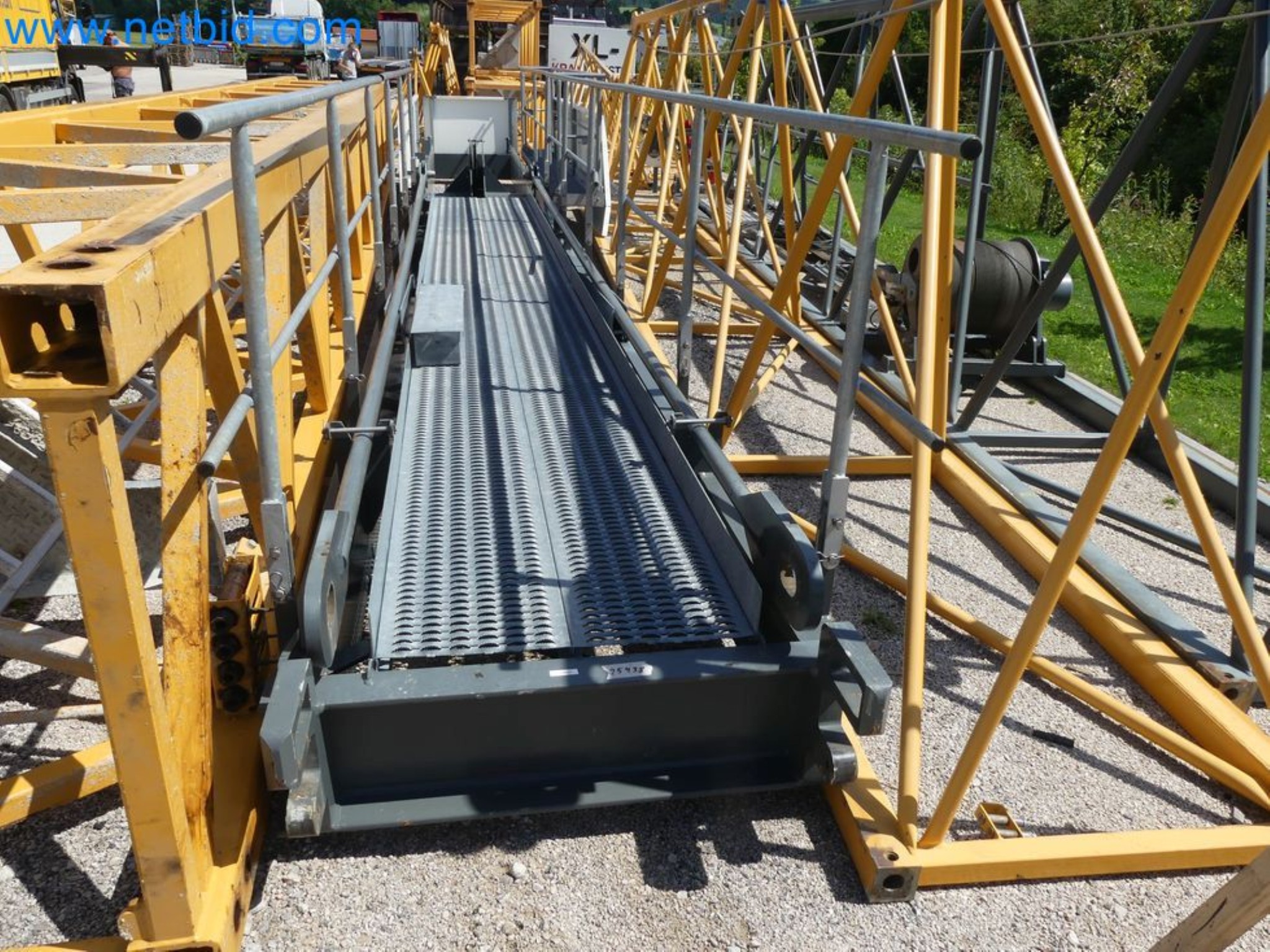 Zuraw wiezowy - Zuraw górnoobrotowy LIEBHERR-47