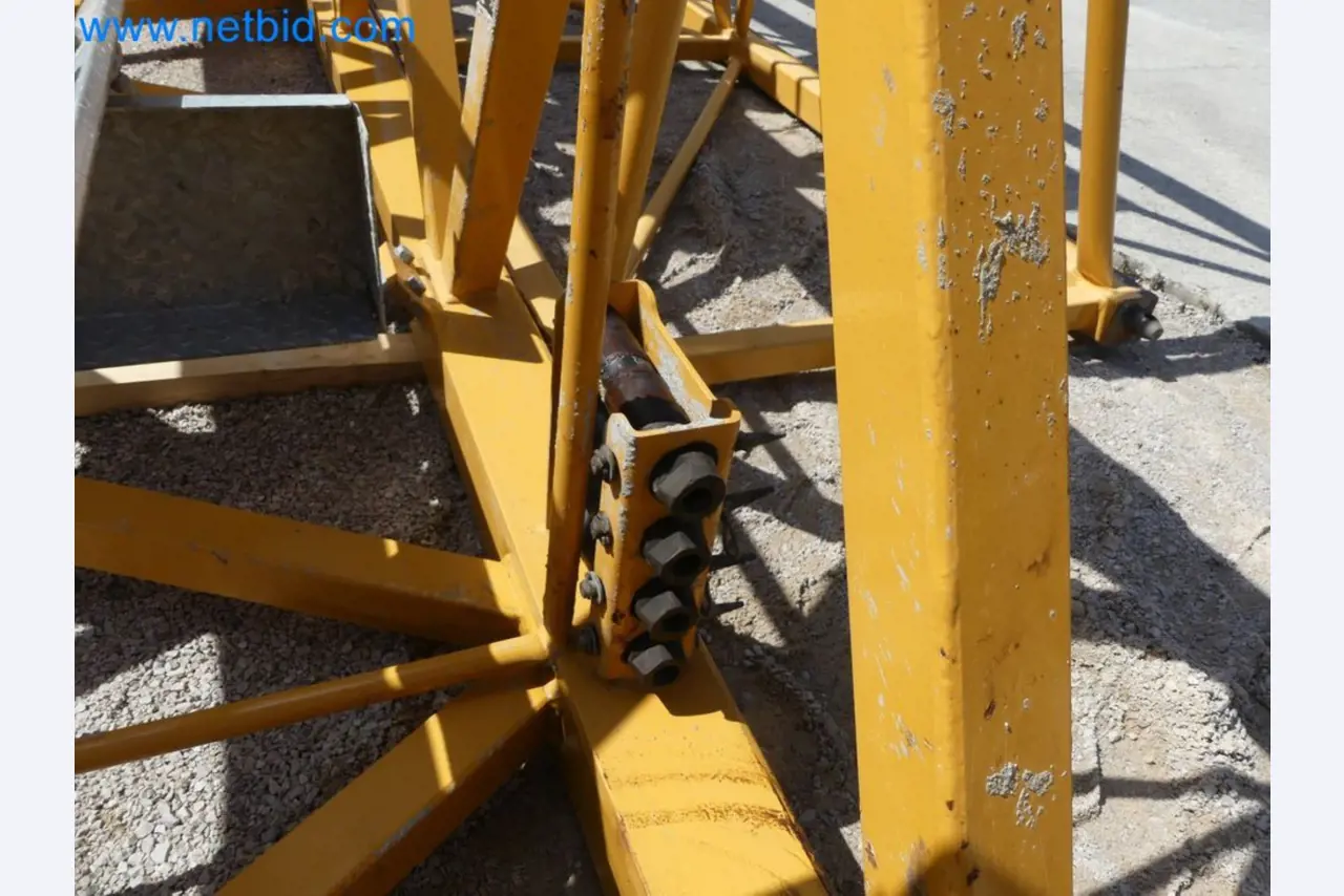 Zuraw wiezowy - Zuraw górnoobrotowy LIEBHERR-61