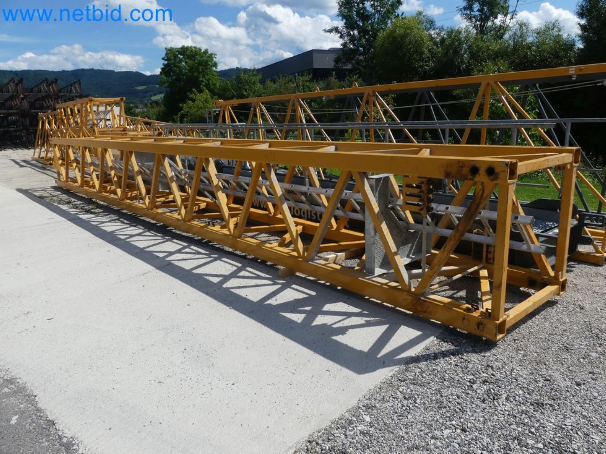 Zuraw wiezowy - Zuraw górnoobrotowy LIEBHERR-64