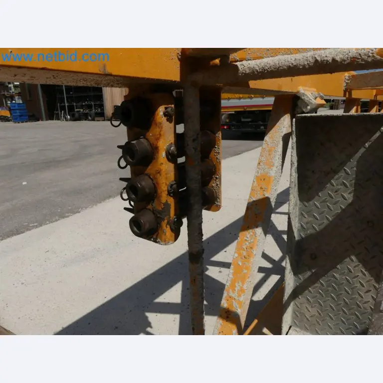 Zuraw wiezowy - Zuraw górnoobrotowy LIEBHERR-66