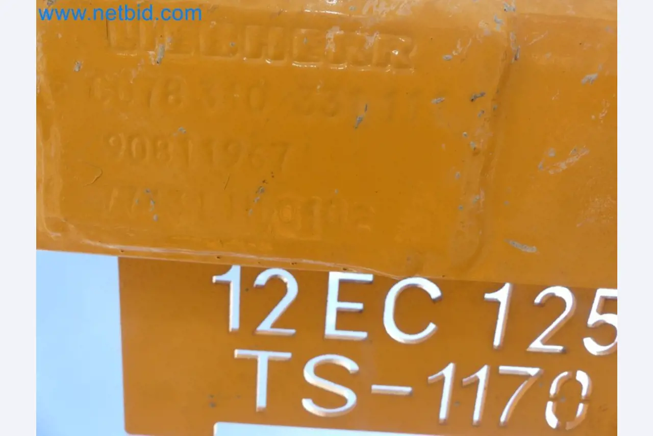 Zuraw wiezowy - Zuraw górnoobrotowy LIEBHERR-68