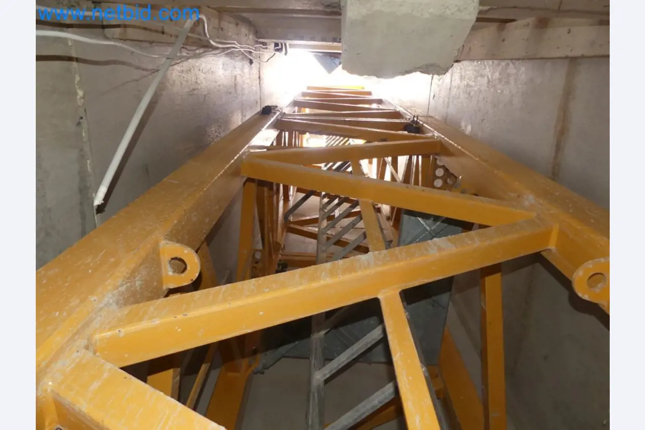 Zuraw wiezowy - Zuraw górnoobrotowy LIEBHERR-6