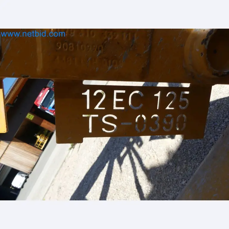 Zuraw wiezowy - Zuraw górnoobrotowy LIEBHERR-72