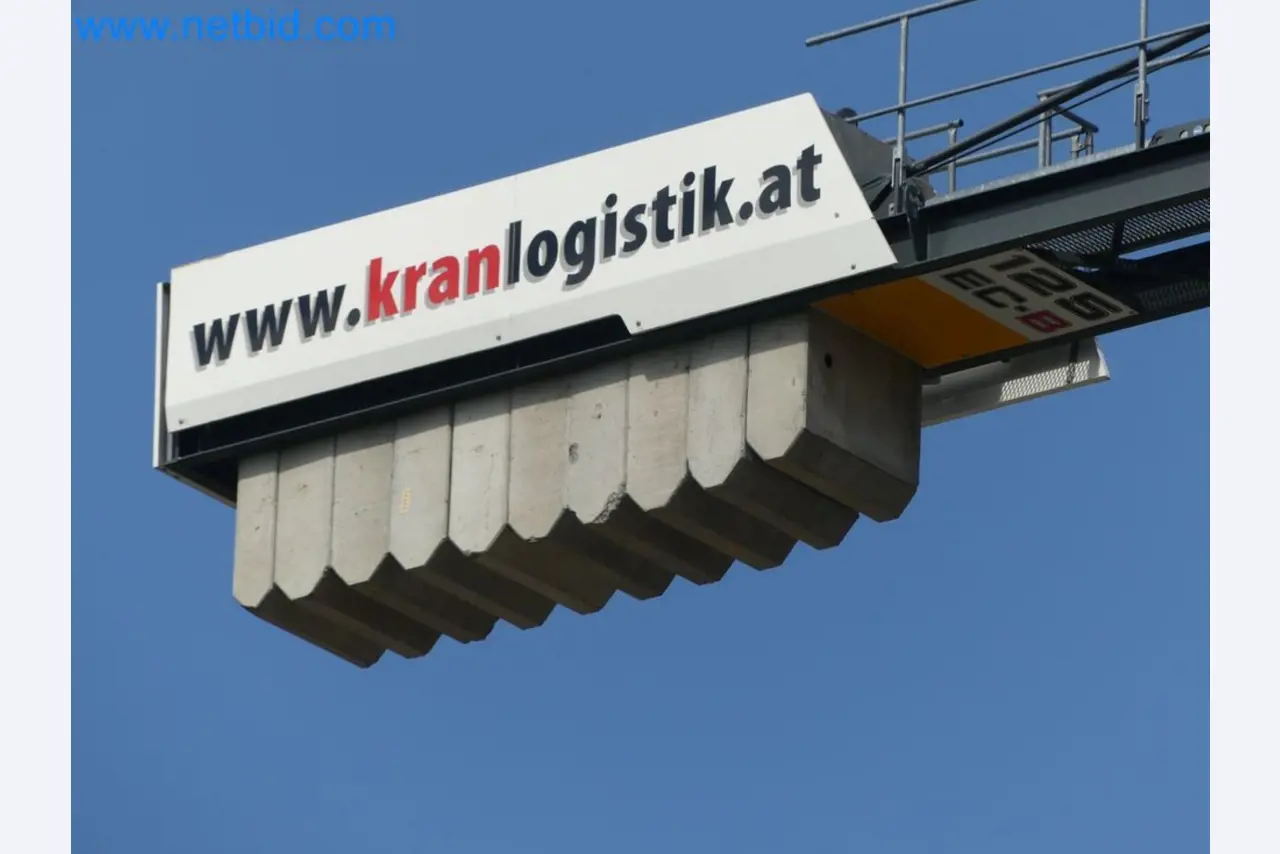 Zuraw wiezowy - Zuraw górnoobrotowy LIEBHERR-82