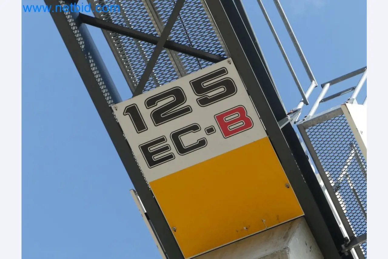 Zuraw wiezowy - Zuraw górnoobrotowy LIEBHERR-9