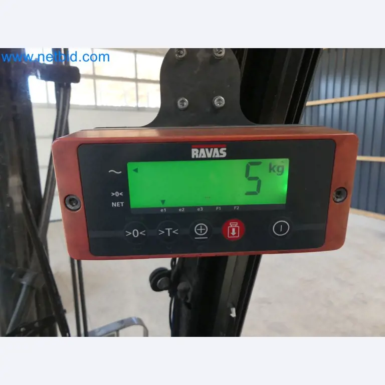 Hyundai 40B-9 electric front forklift truck with Still HFX 80V-170A charger-43