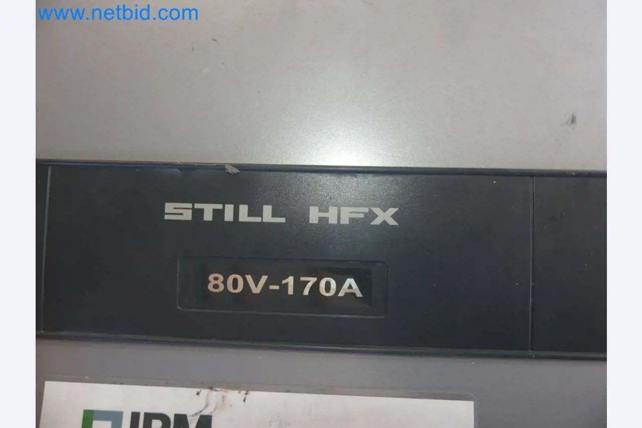 Hyundai 40B-9 electric front forklift truck with Still HFX 80V-170A charger-50