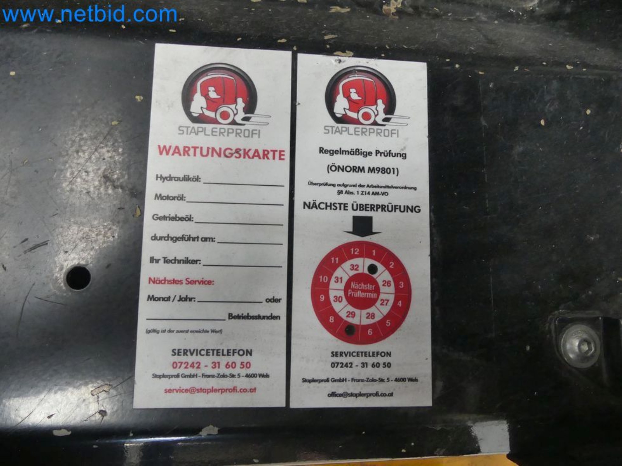 Hyundai 40B-9 electric front forklift truck with Still HFX 80V-170A charger-75