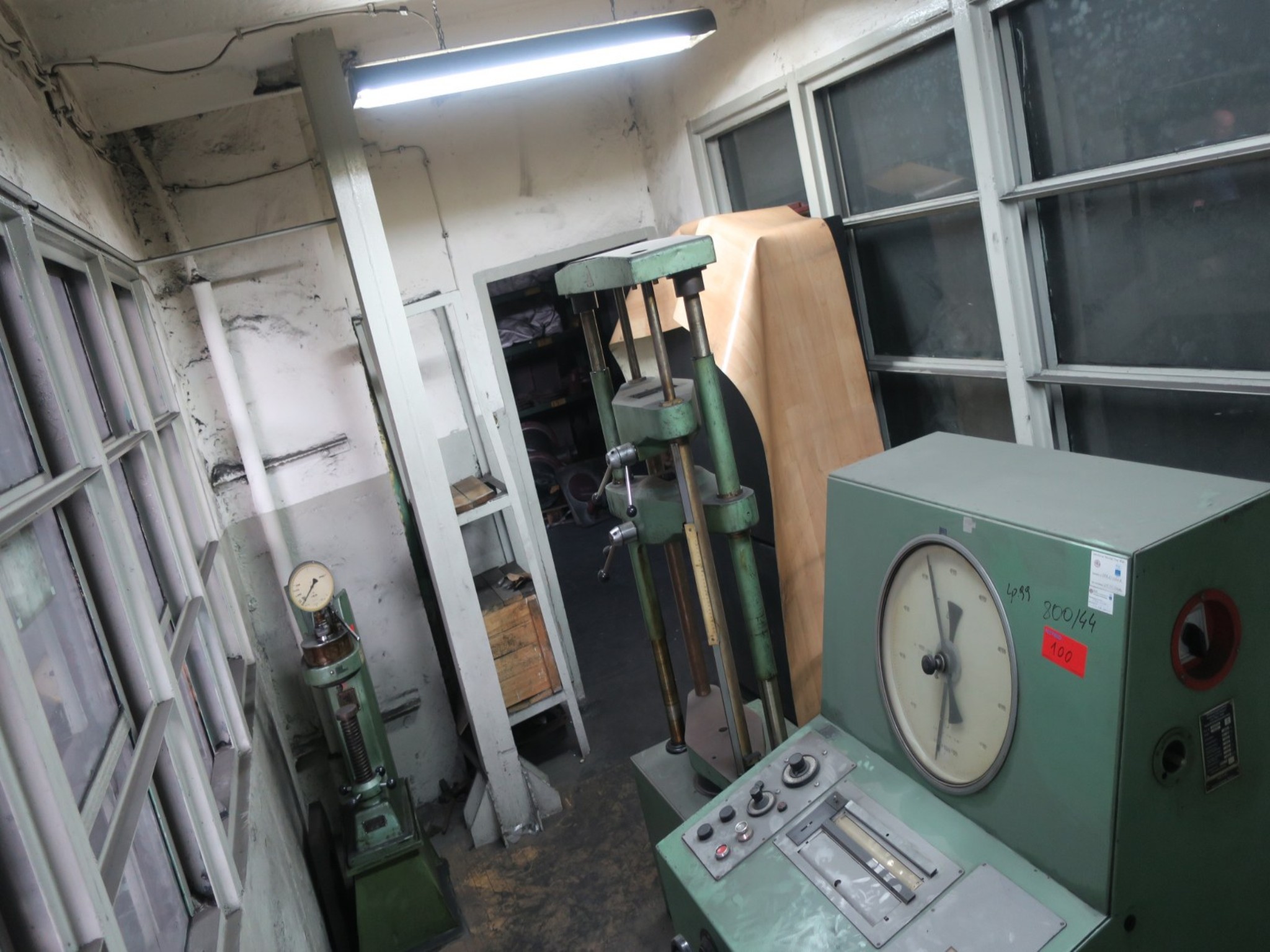 Metalworking machines-10