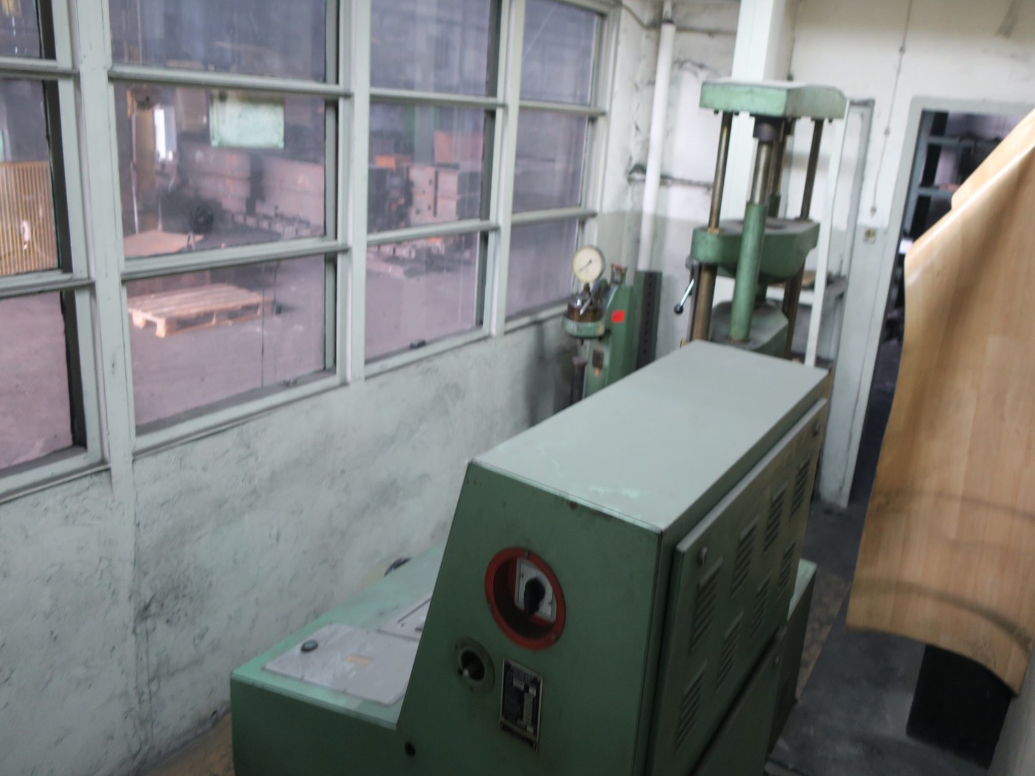 Metalworking machines-14