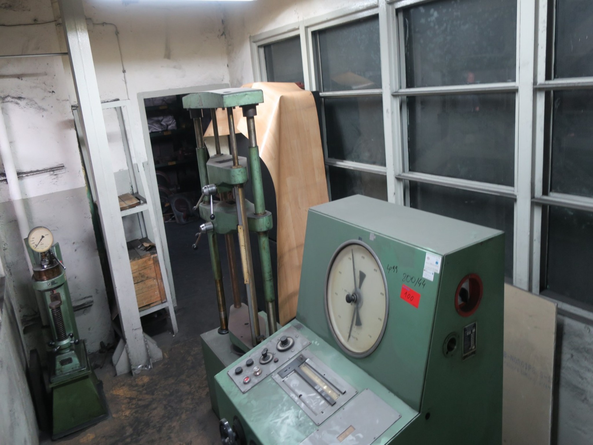 Metalworking machines-25