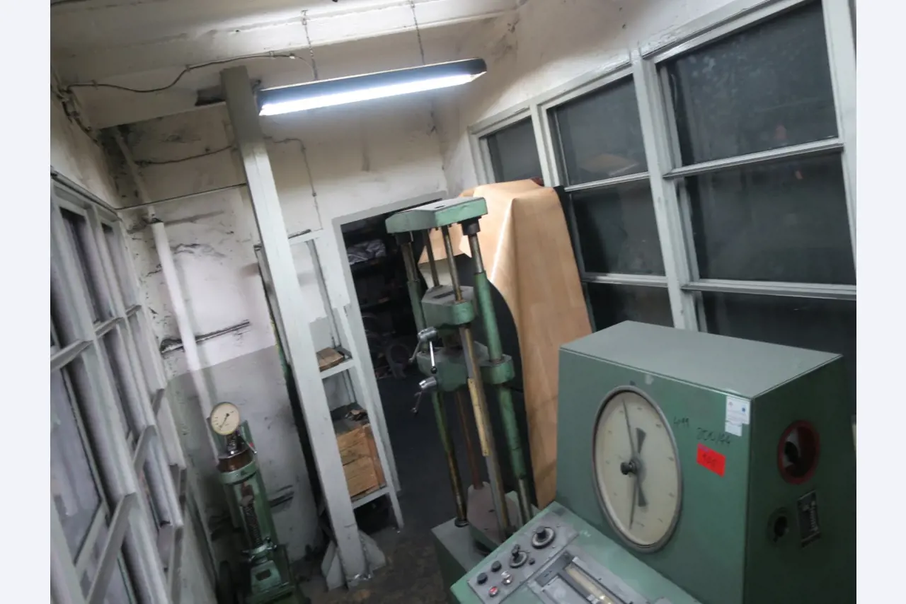 Metalworking machines-3