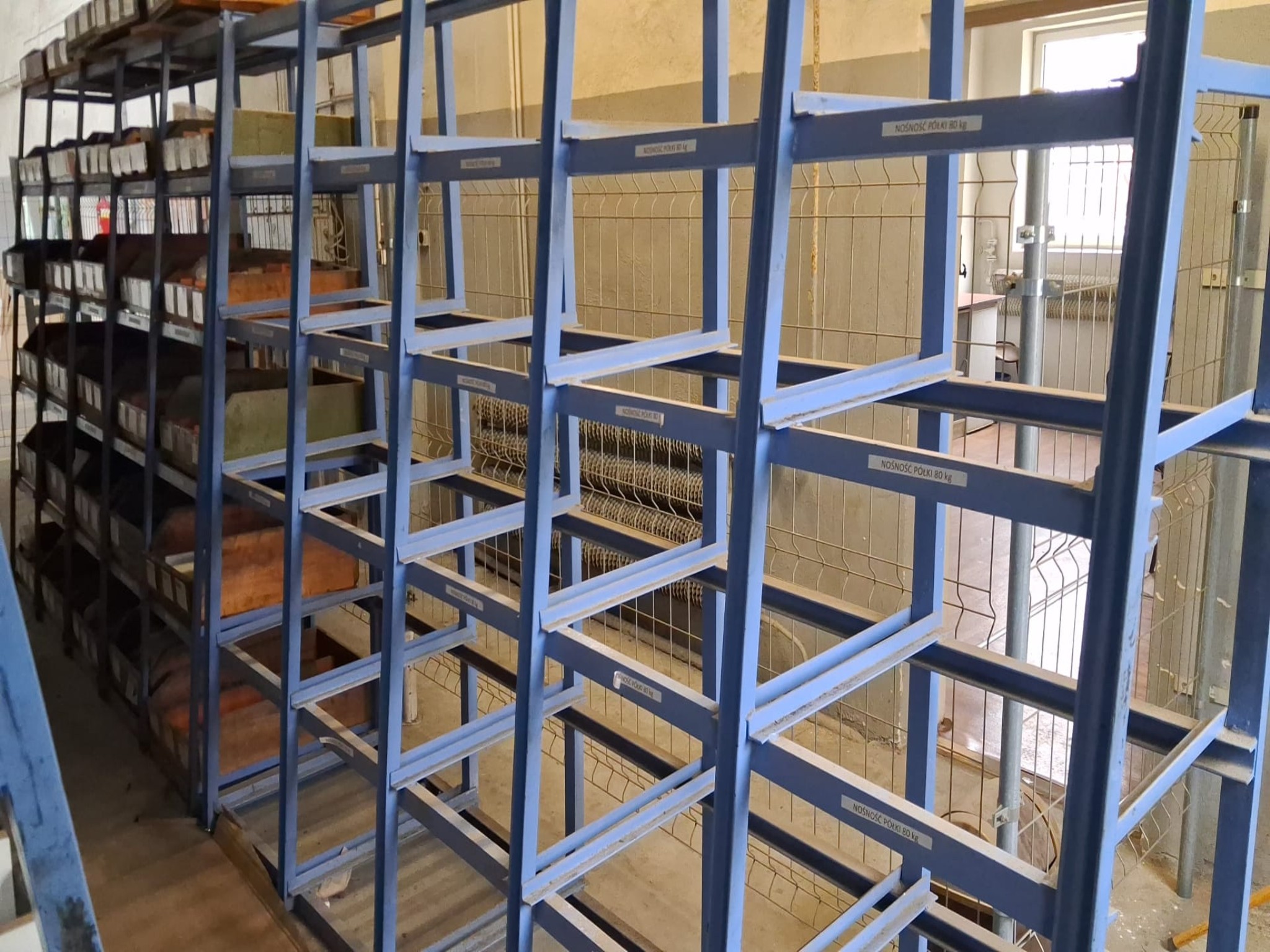 Metalworking machines-4