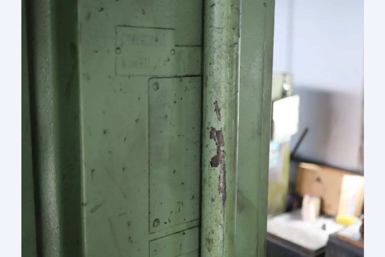 Metalworking machines-9