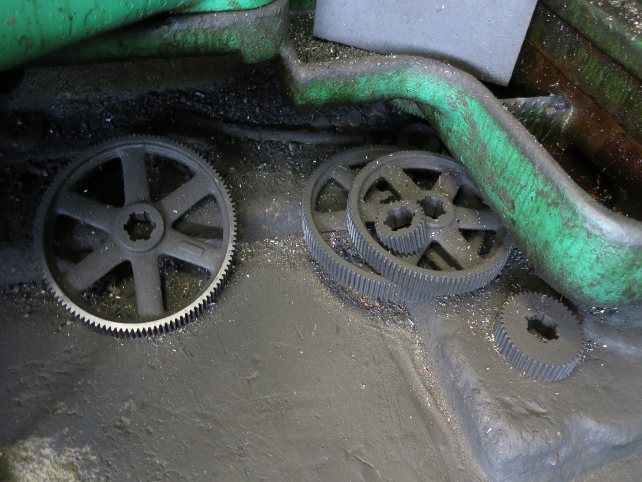 Metalworking machines-11