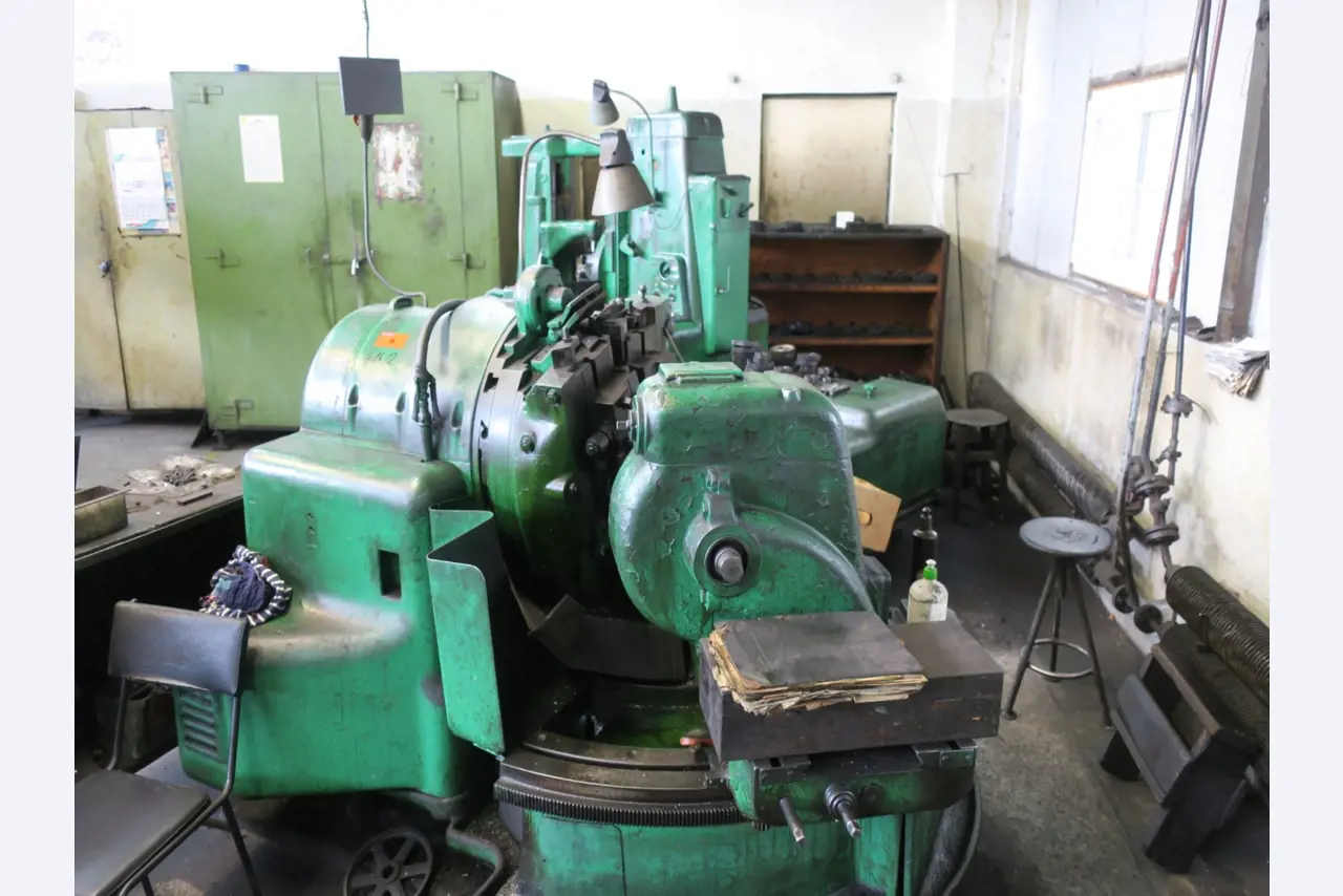 Metalworking machines-12