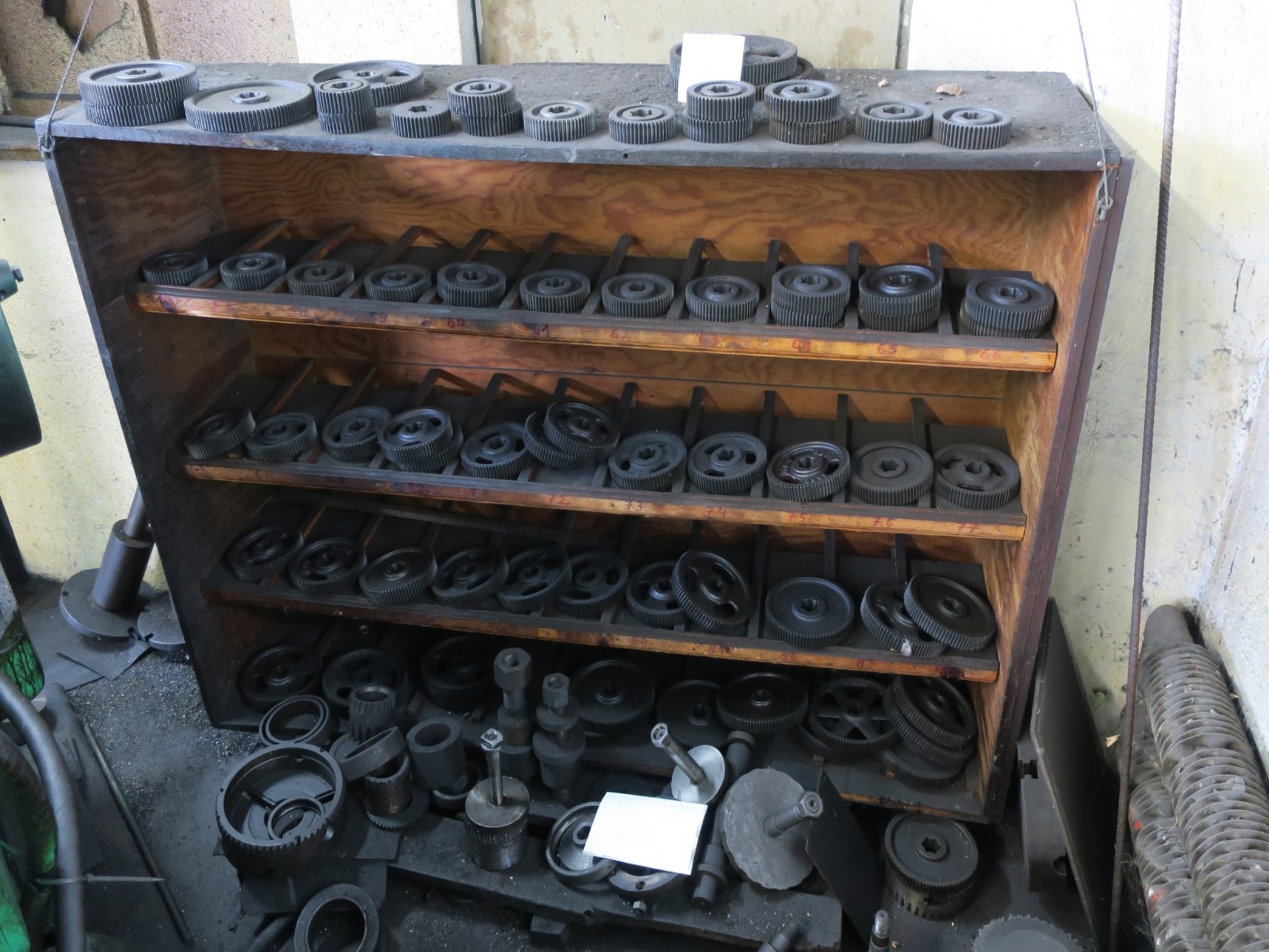 Metalworking machines-16