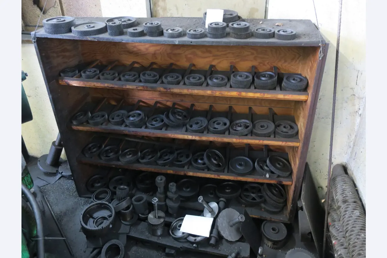 Metalworking machines-16