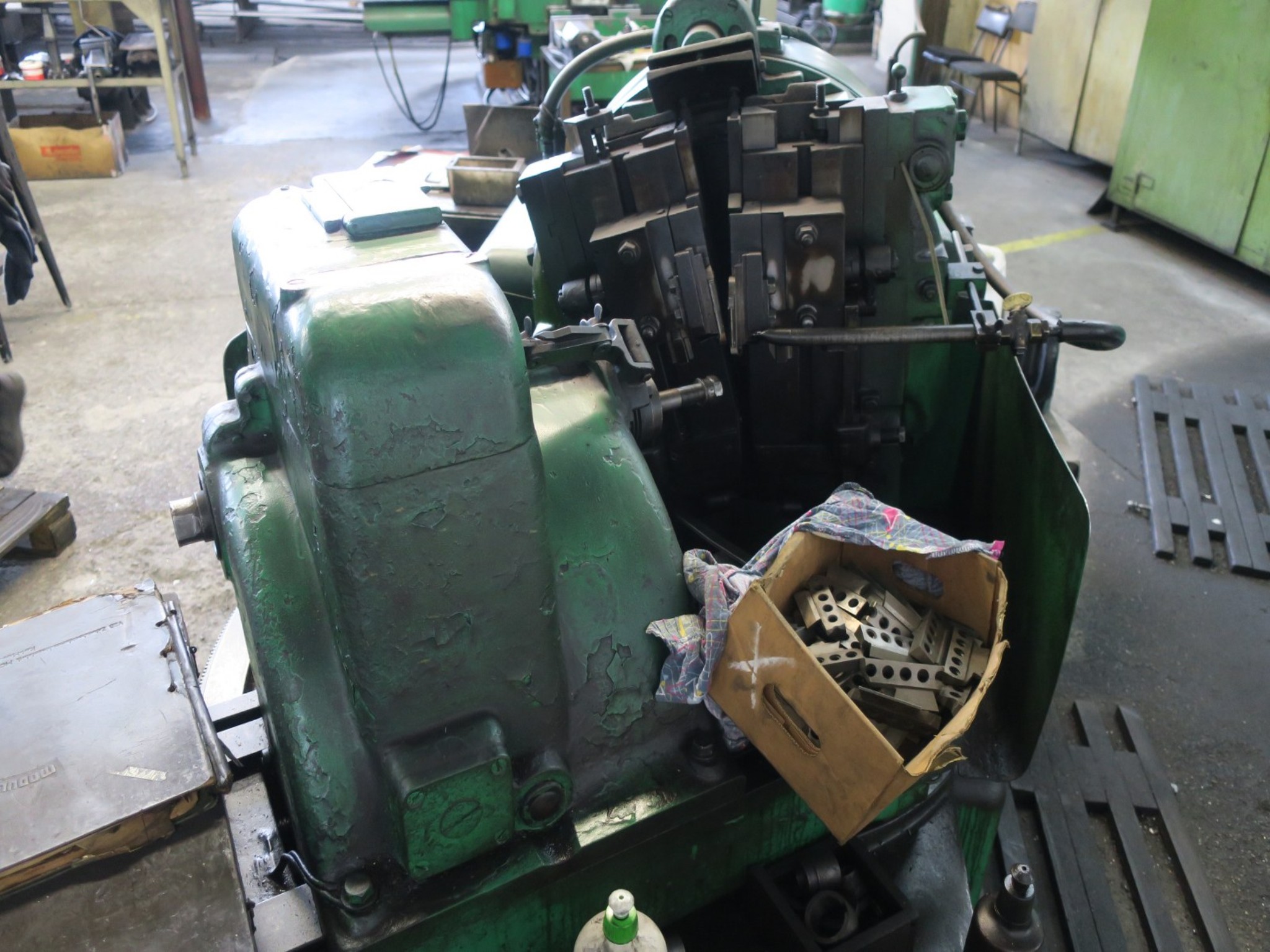 Metalworking machines-22