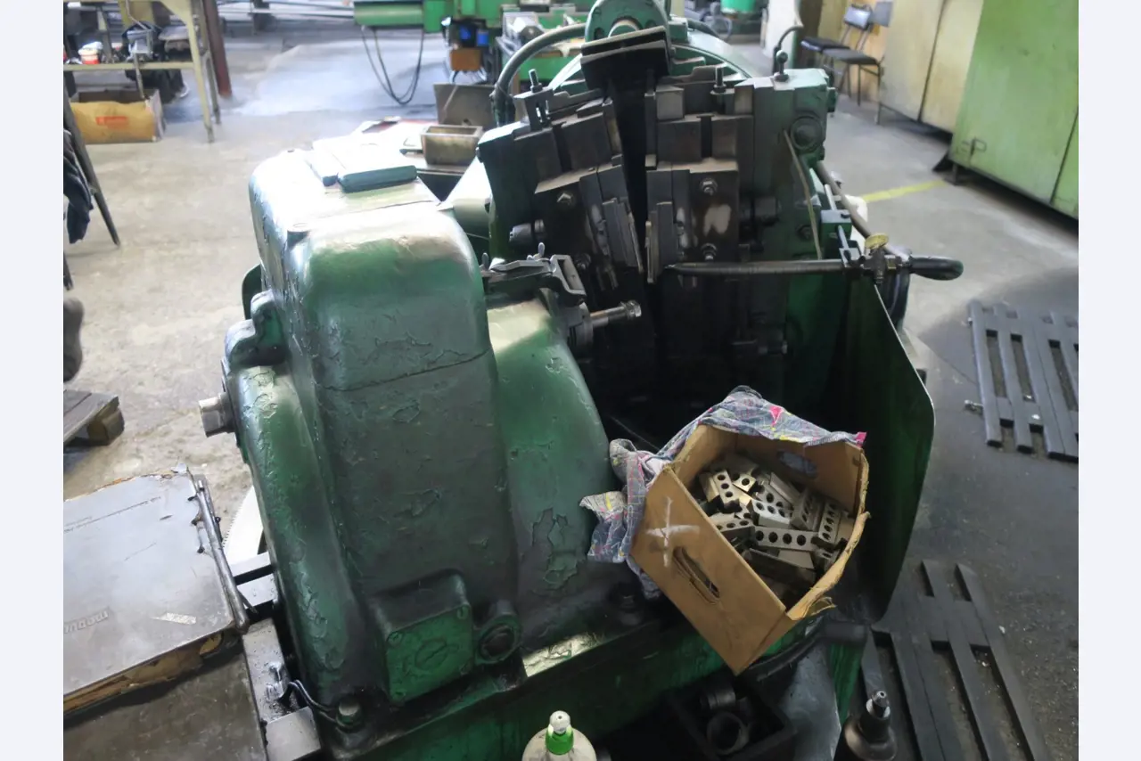 Metalworking machines-22