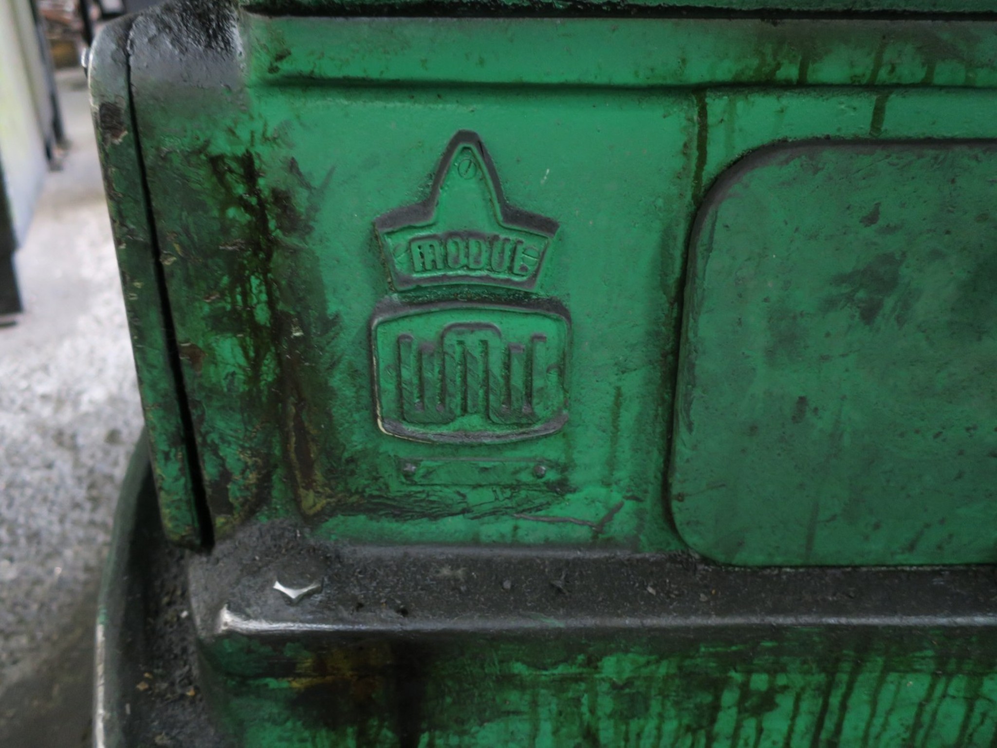 Metalworking machines-24