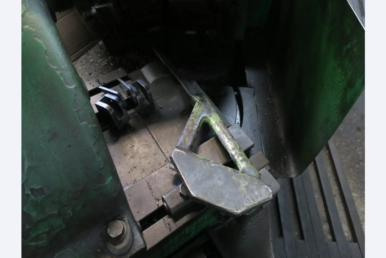 Metalworking machines-8