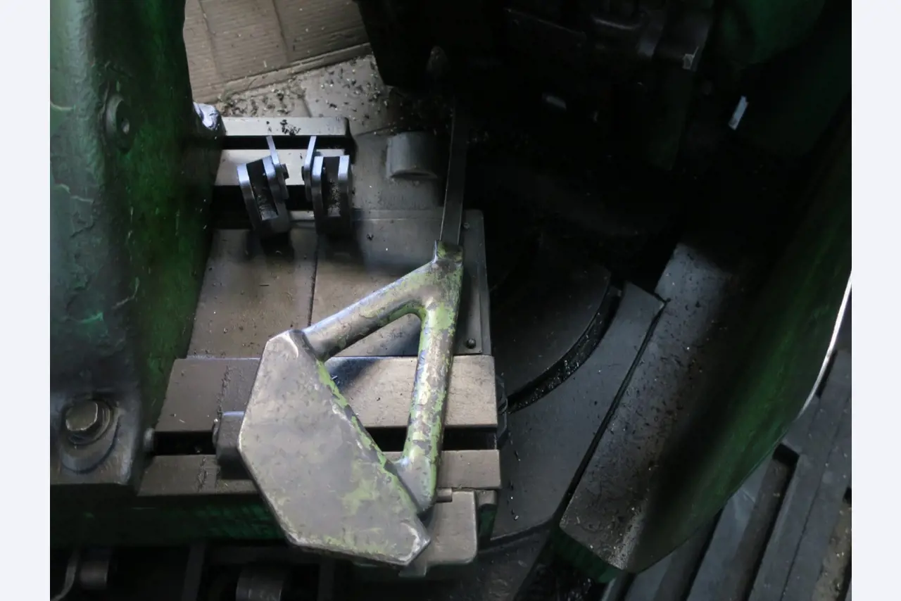 Metalworking machines-9