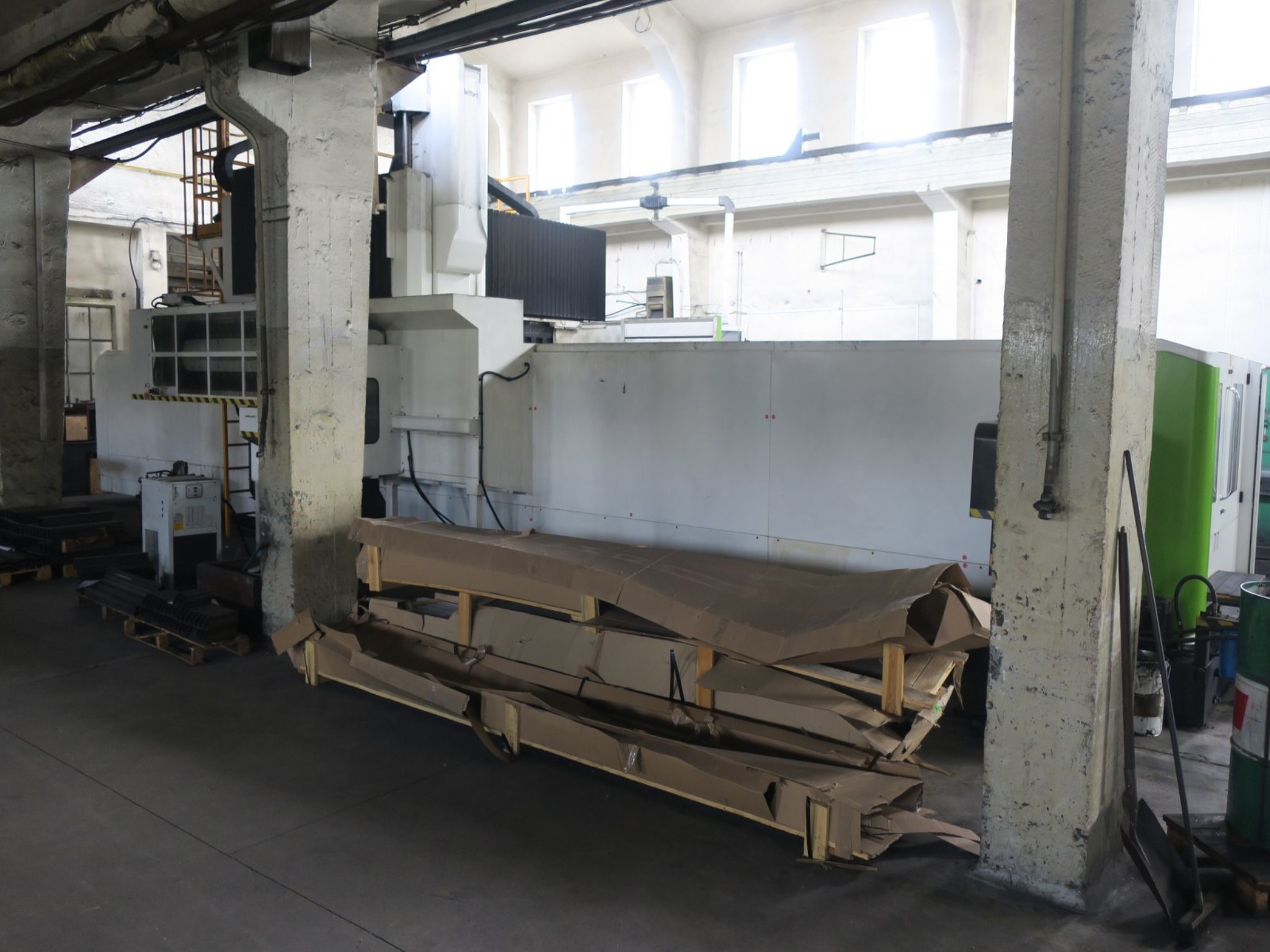 Metalworking machines-19