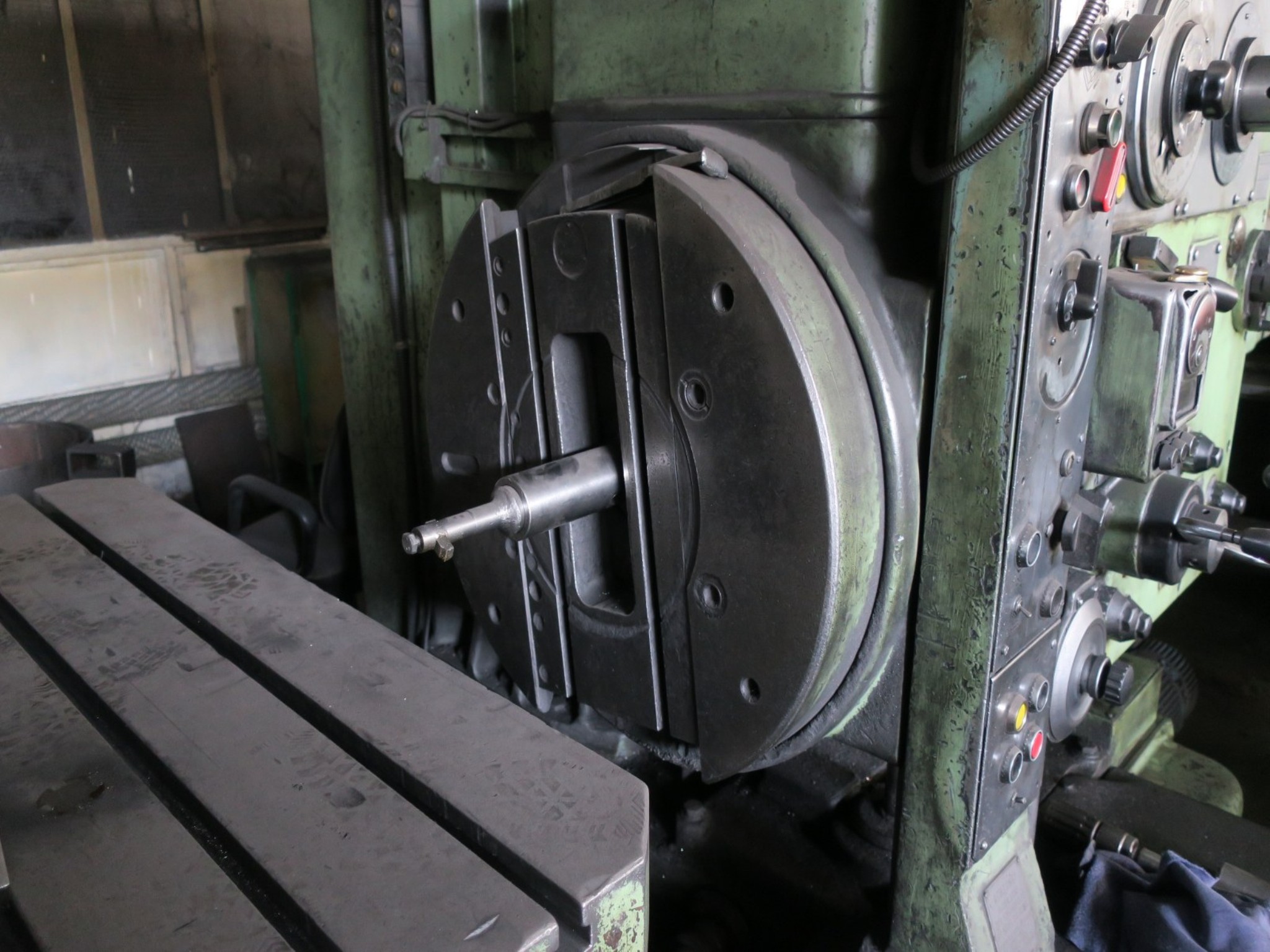 Metalworking machines-10